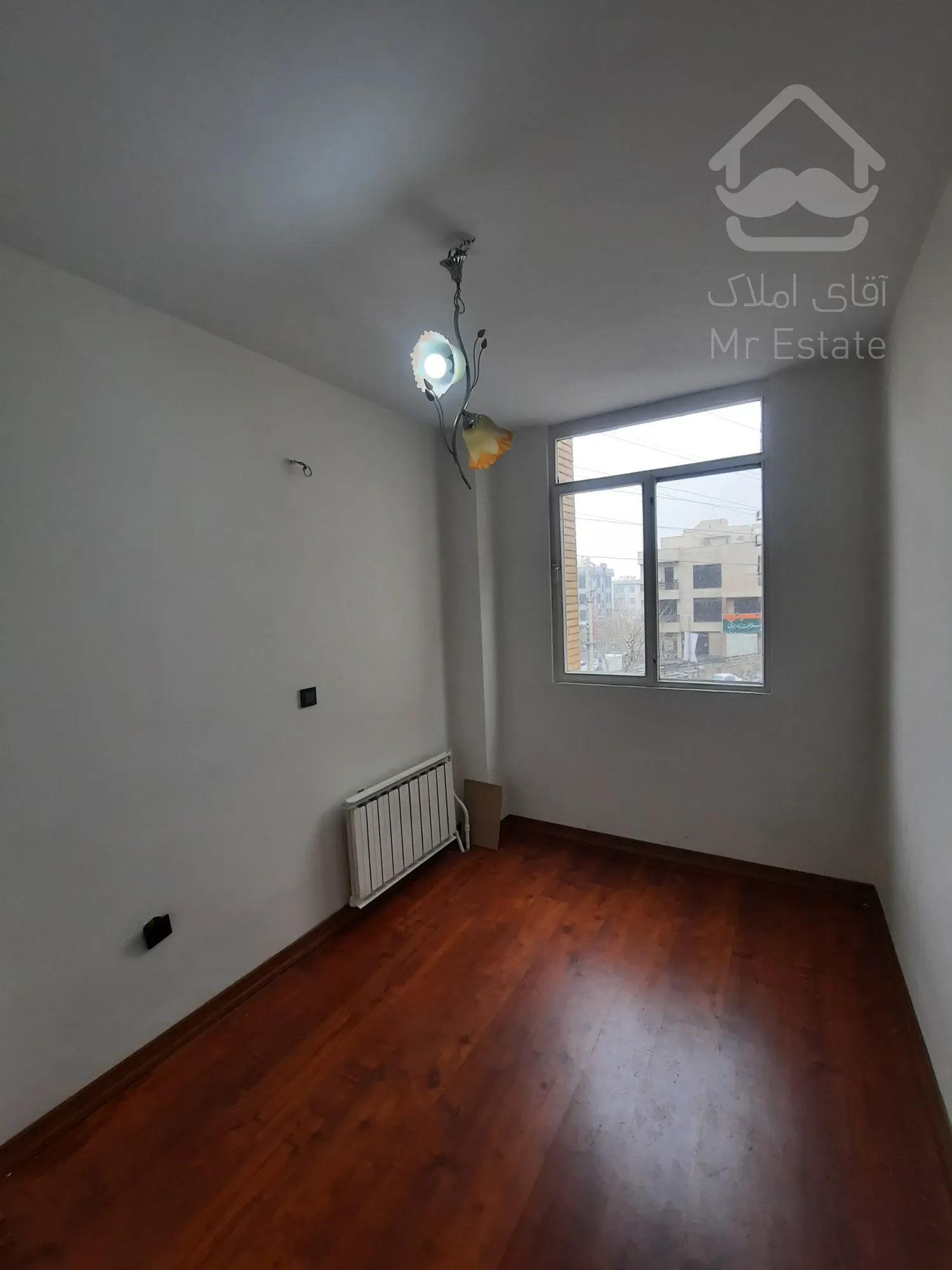 آپارتمان ۷۷ متری دو خواب دو کله فردوس شرق