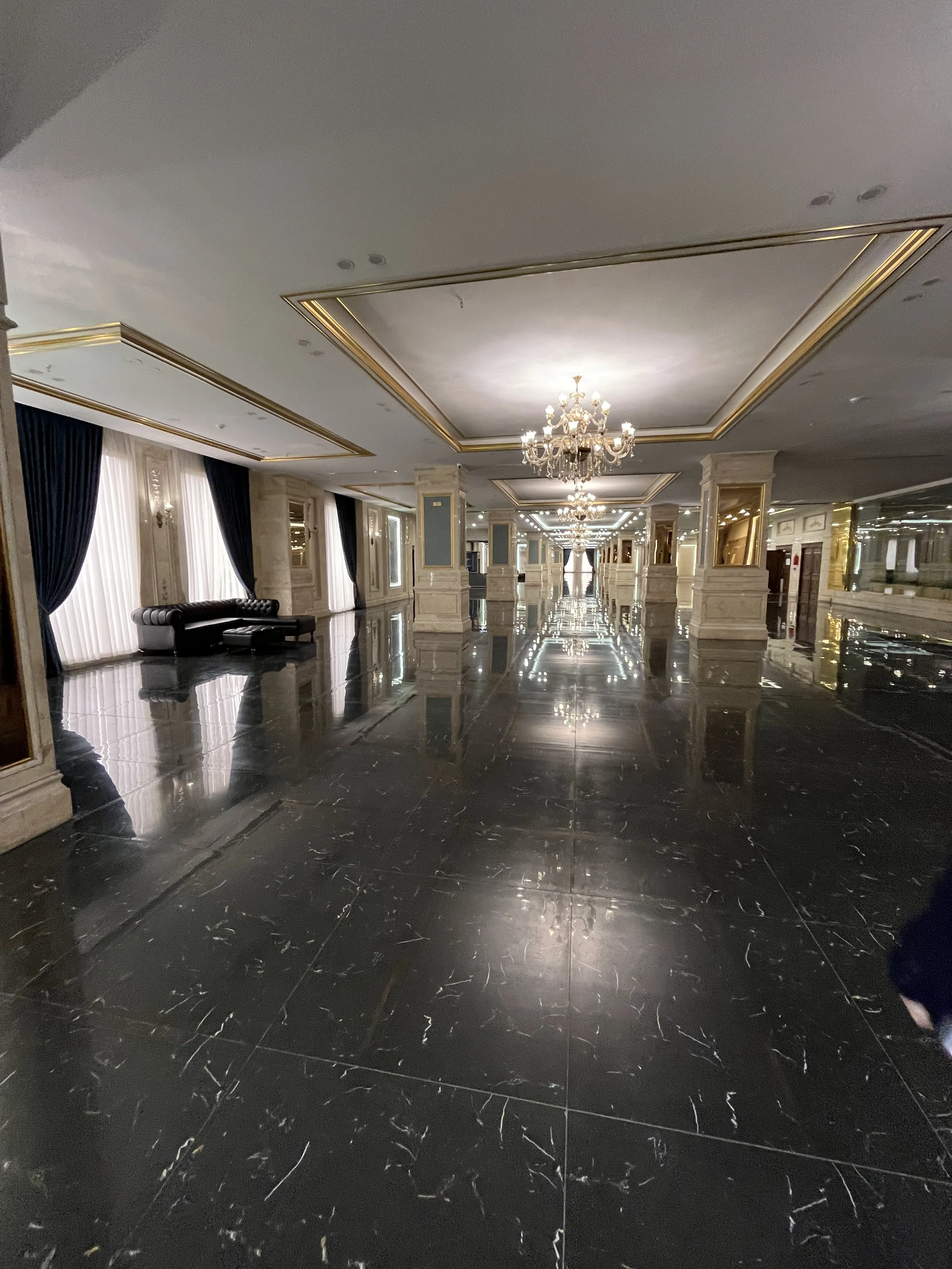 پیش فروش واحد دو خواب در سوهانک