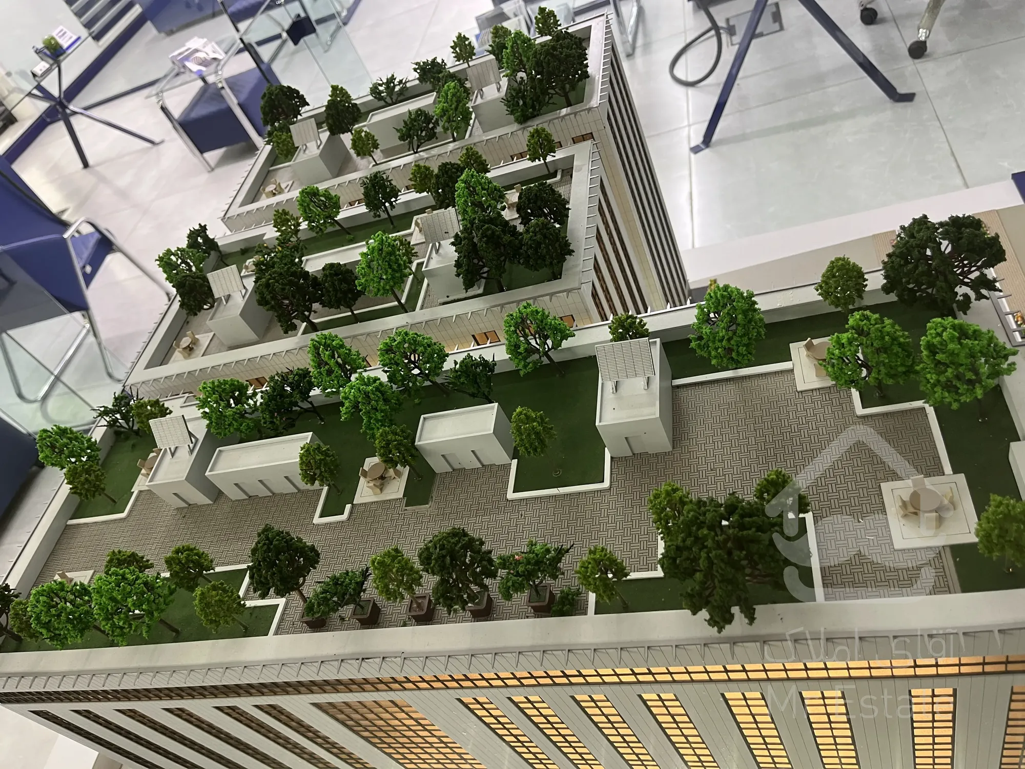 رونیکا پالاس غروی /تنهاترین پارک اداری تهران /سند اداری