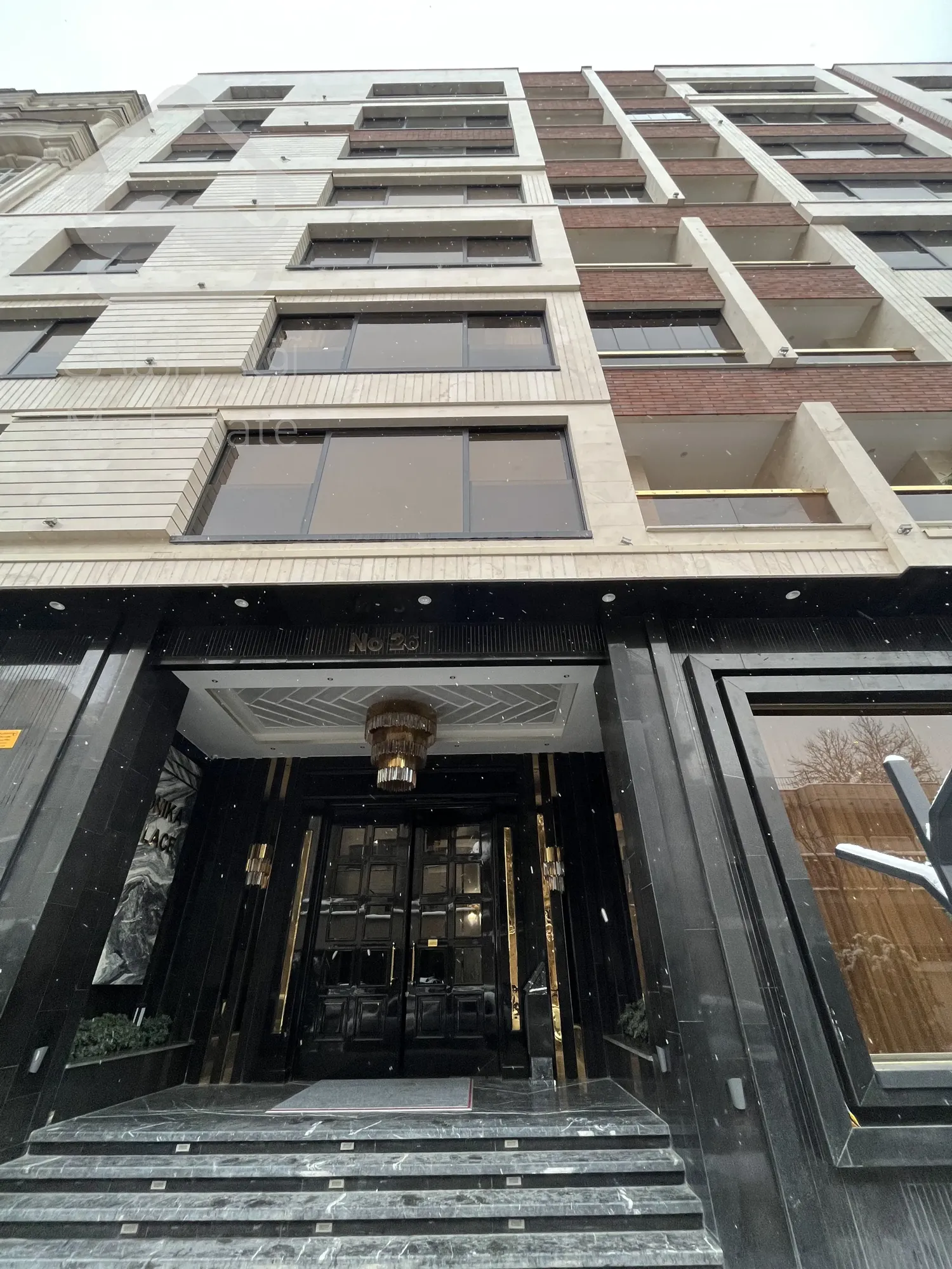 فروش واحد 116 متر لاکچری در بلوار ارتش