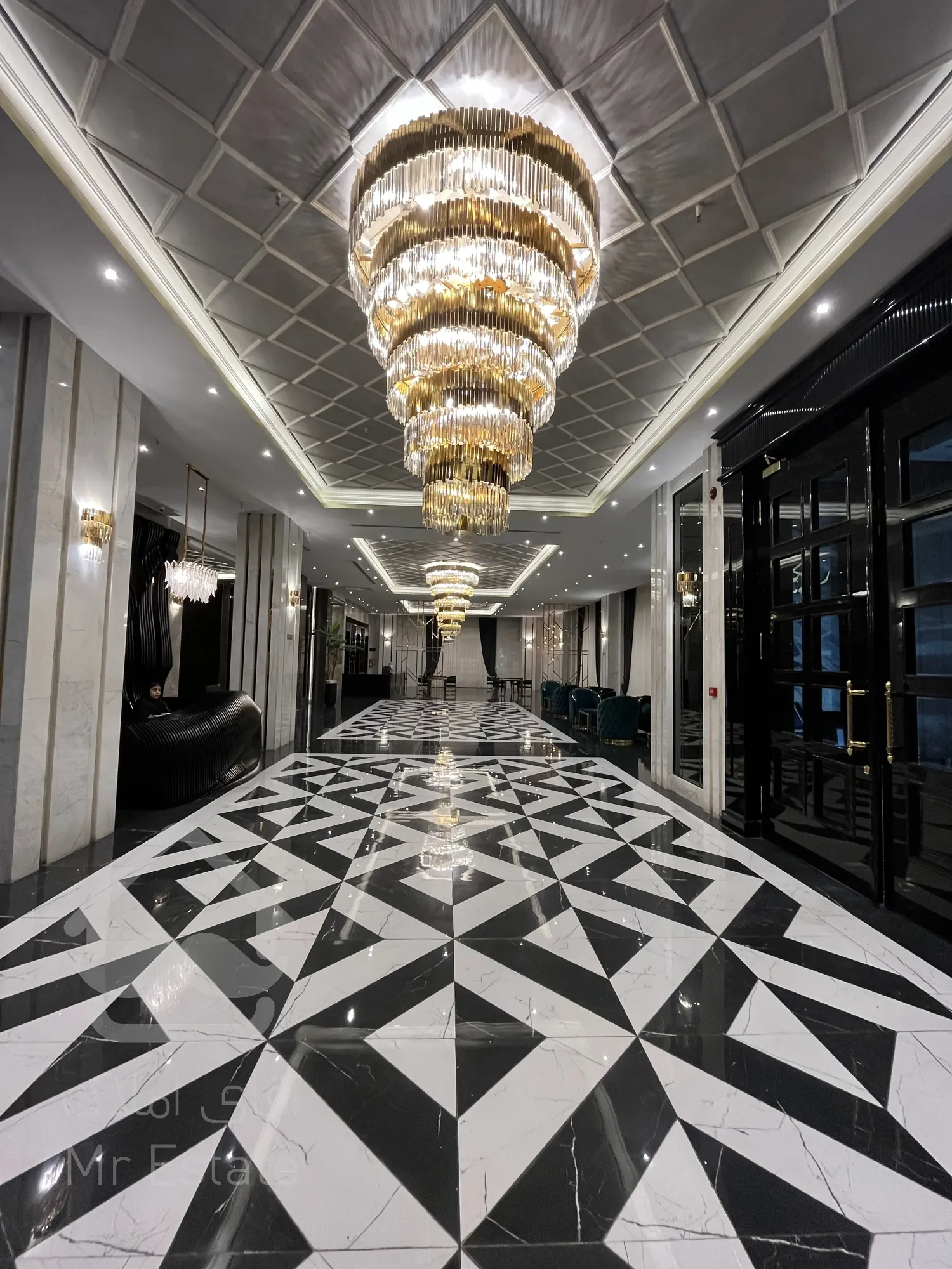 فروش واحد 115 متر رونیکاپالاس کوهک در منطقه22