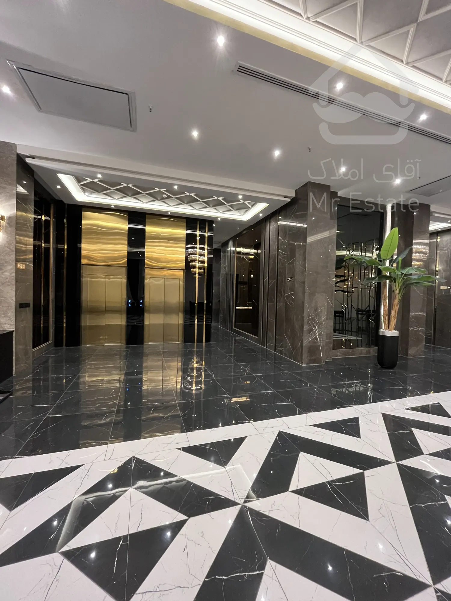 فروش آپارتمان 111 متری لاکچری دو خواب در بلوار کوهک