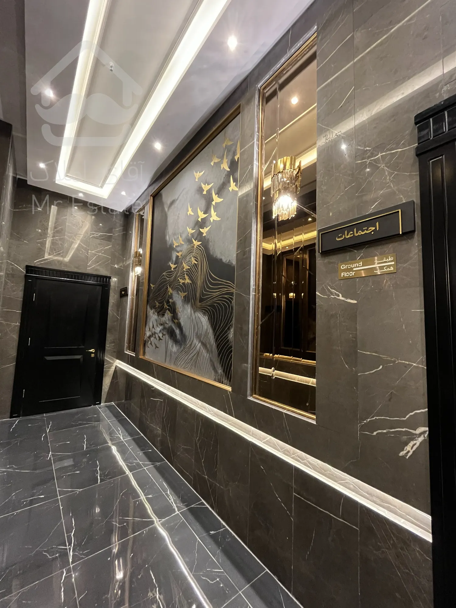 فروش واحد 114 متر لوکس رونیکاپالاس در بلوار ارتش