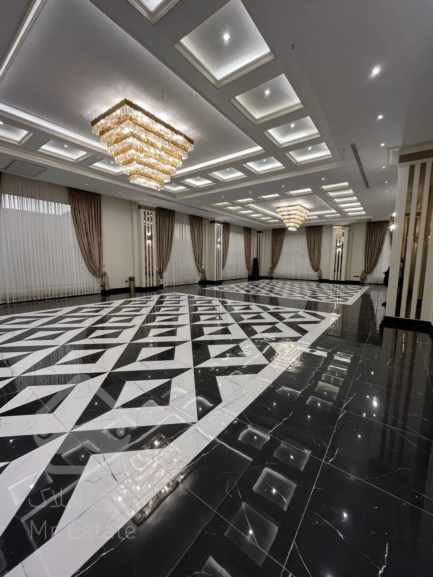 پیش فروش آپارتمان 129 متری مدرن دو خواب در تاپ لوکیشن شرق تهران