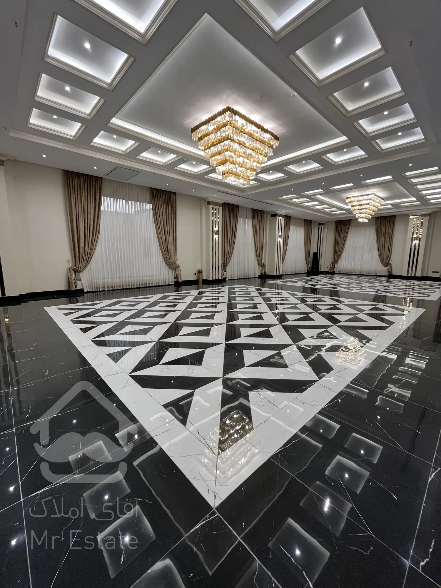 فروش واحد 112 متر رونیکاپالاس در بلوار ارتش