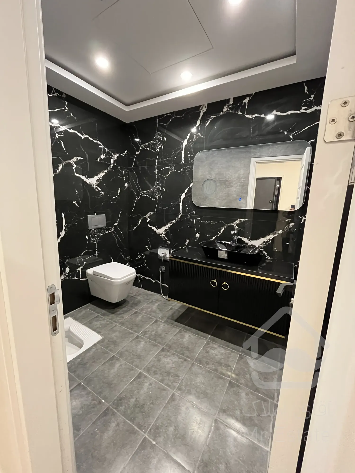 پیش فروش واحد 115 متری 2 خواب در سوهانک