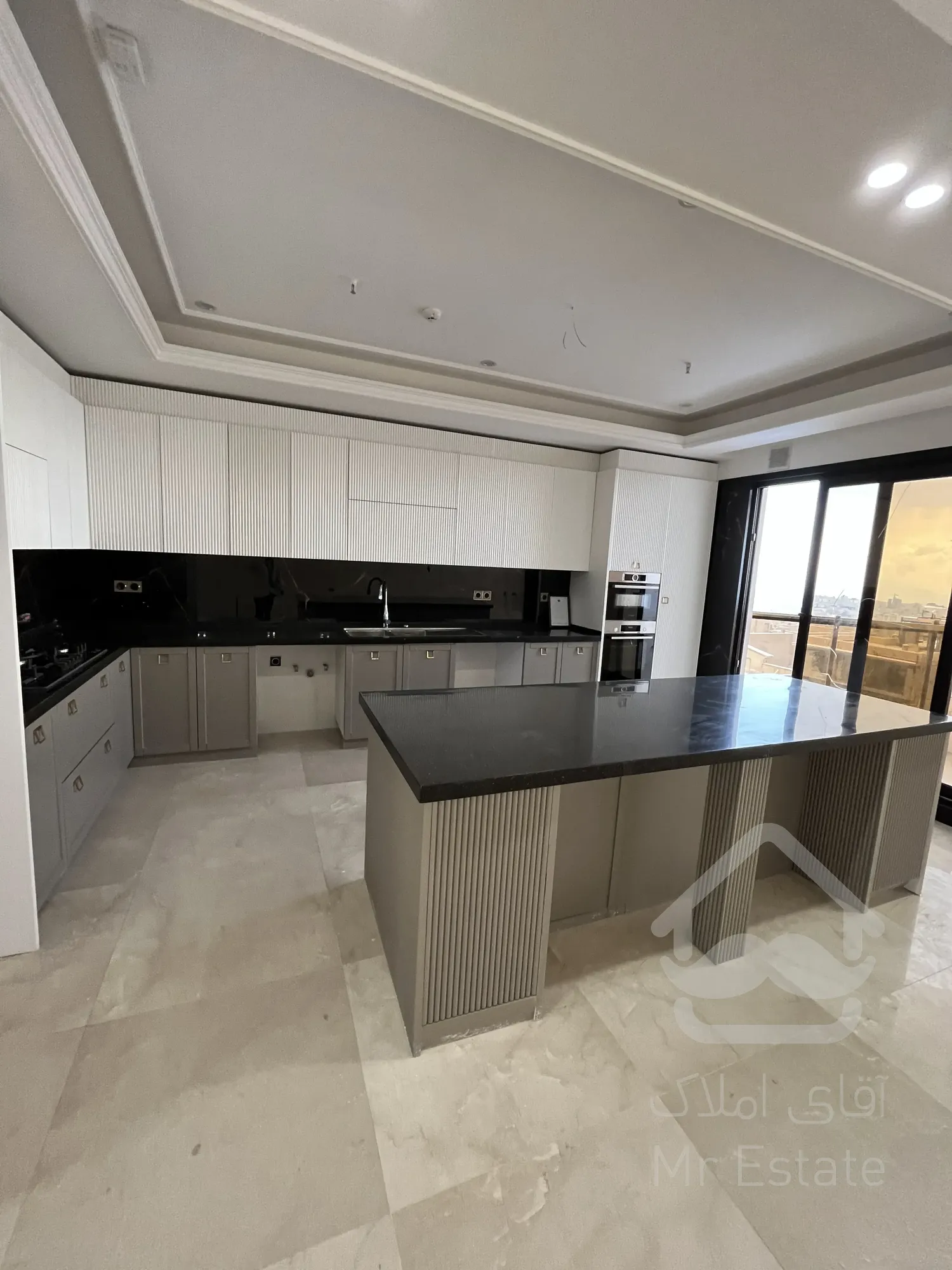 پیش فروش واحد116 متری در شهرک لاله