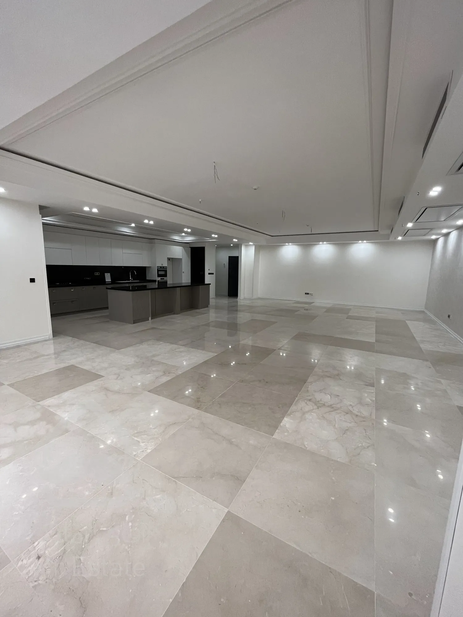 پیش فروش واحدهای 2 خواب لوکس در ازگل