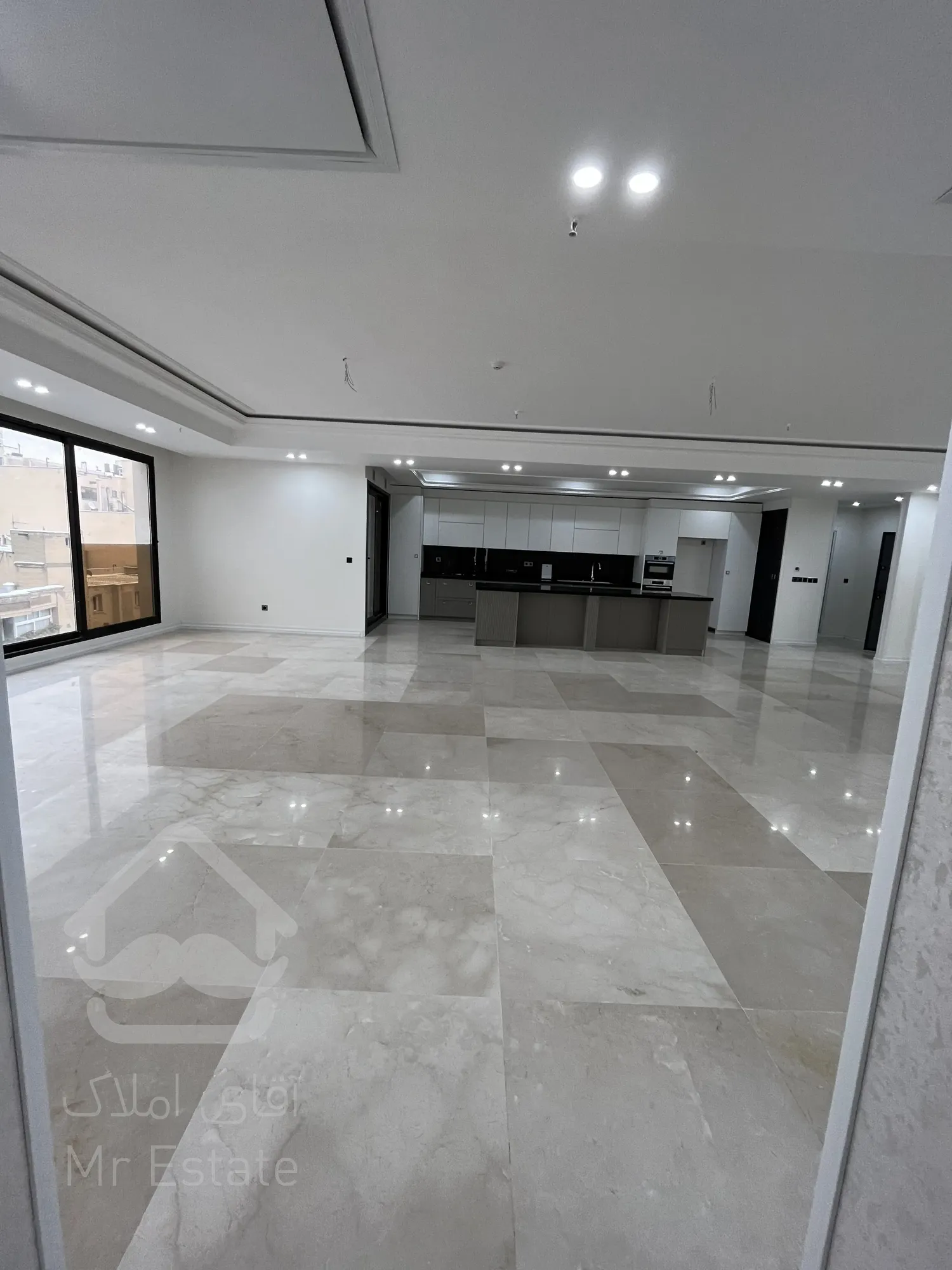 پیش فروش واحد 117 متری 2 خواب شیک با امکانات فول در منطقه لوکس