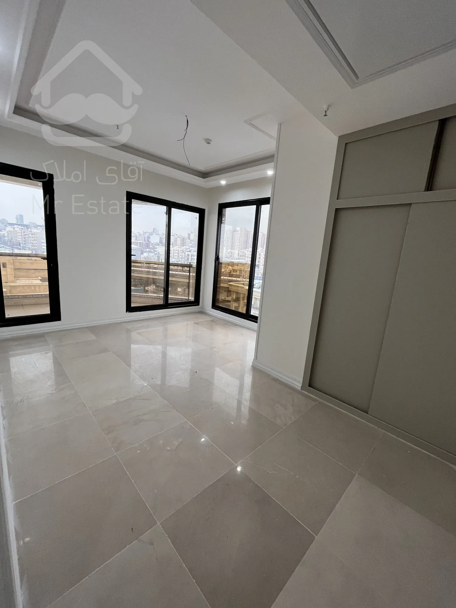 پیش فروش واحد 117 متری 2 خواب شیک با امکانات فول در منطقه لوکس