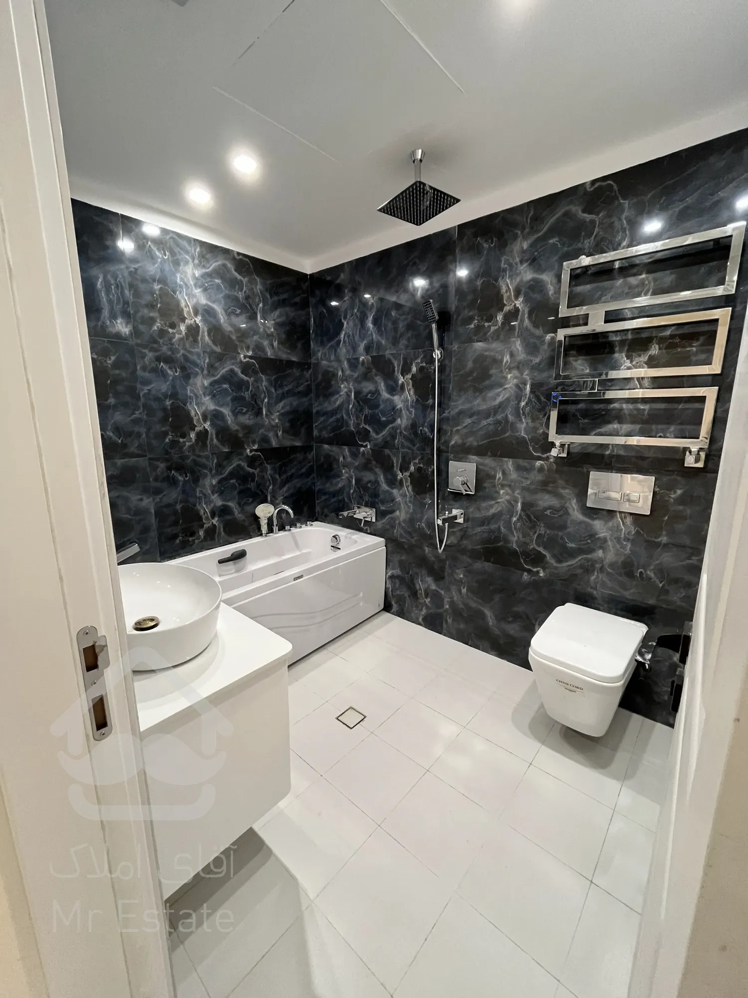 پیش فروش واحد 117 متری 2 خواب شیک با امکانات فول در منطقه لوکس