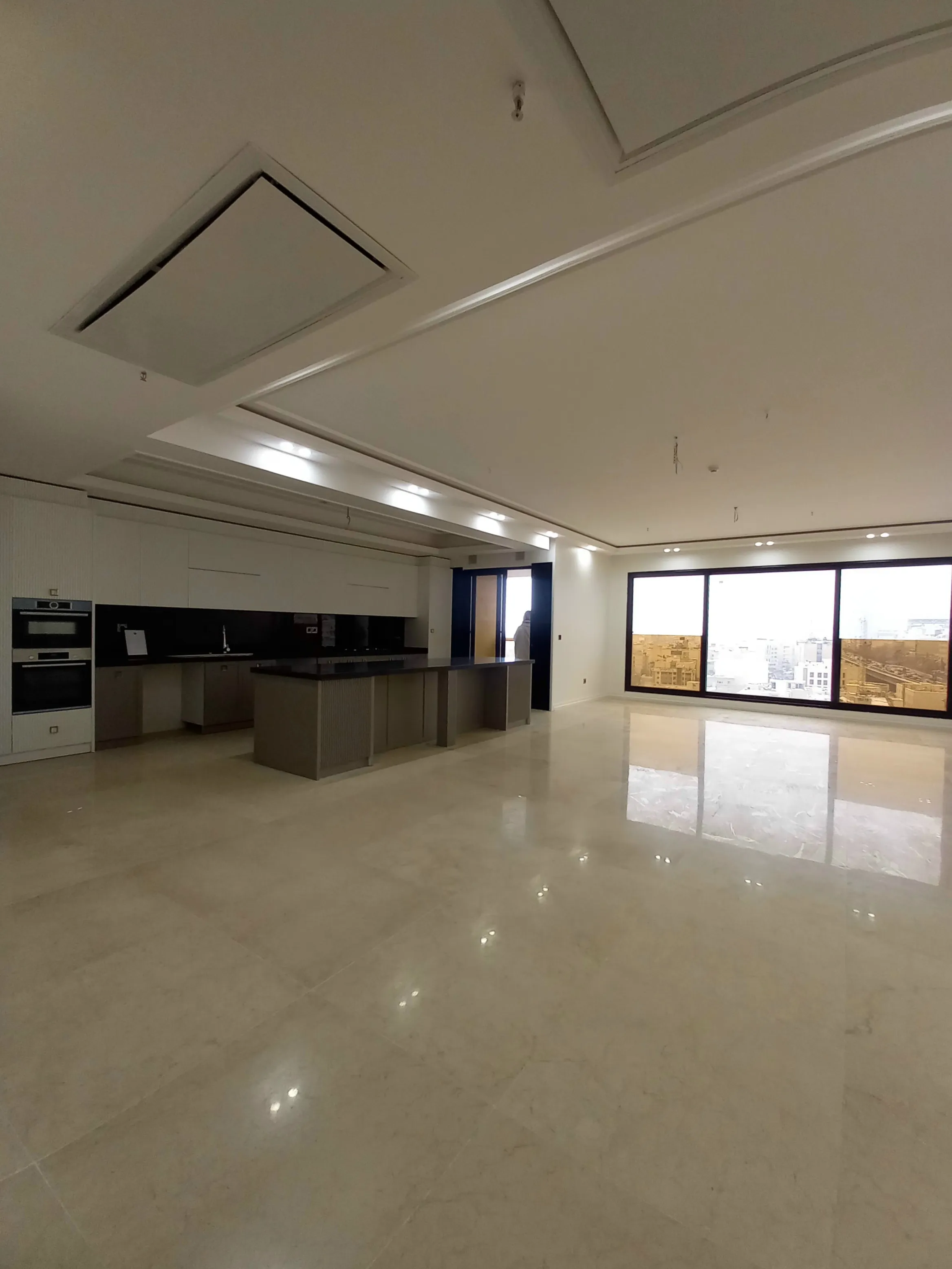 فروش واحد ۲۲۰ متری رونیکا پالاس قیطریه