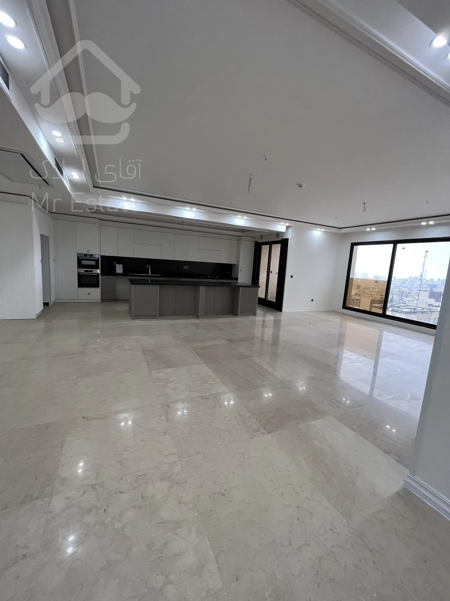 فروش واحد 200 متری رونیکا پالاس قیطریه