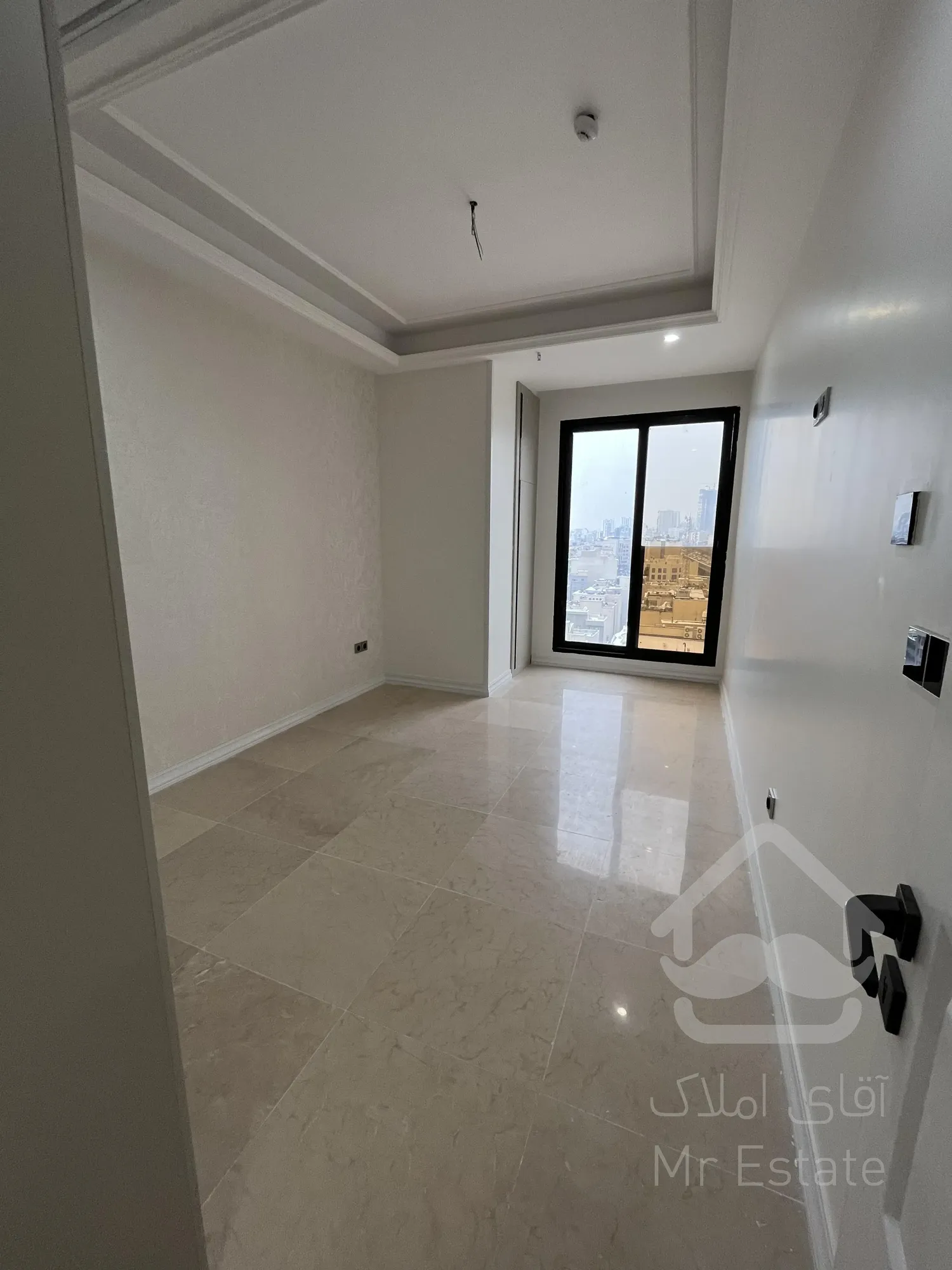 فروش واحد 200 متری رونیکا پالاس قیطریه