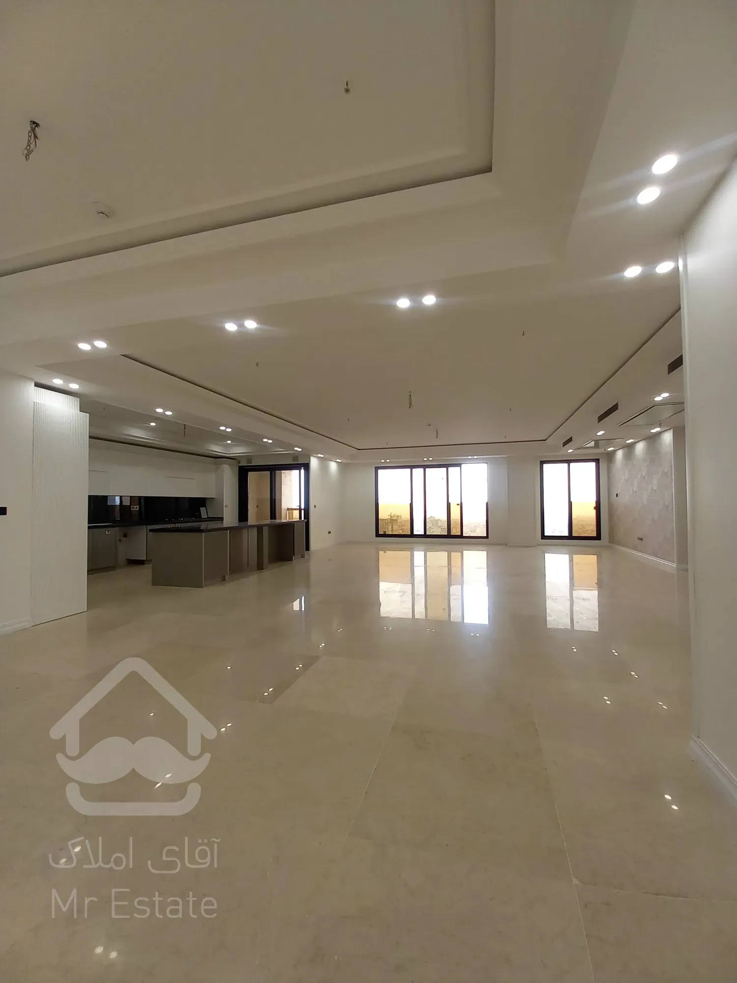 فروش واحد ۲۲۷ متری رونیکا پالاس قیطریه