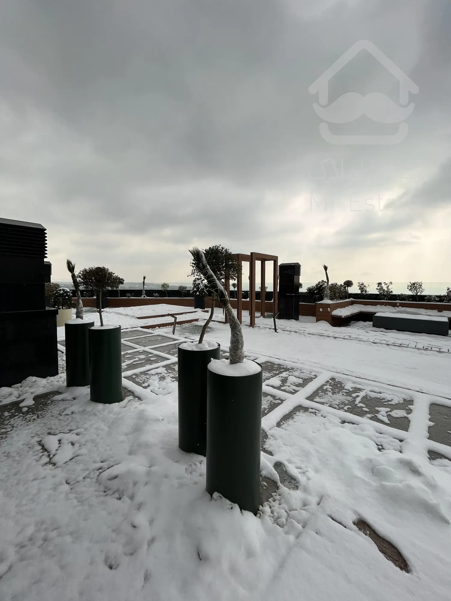 فروش واحد 115 متر رونیکاپالاس در بلوار ارتش