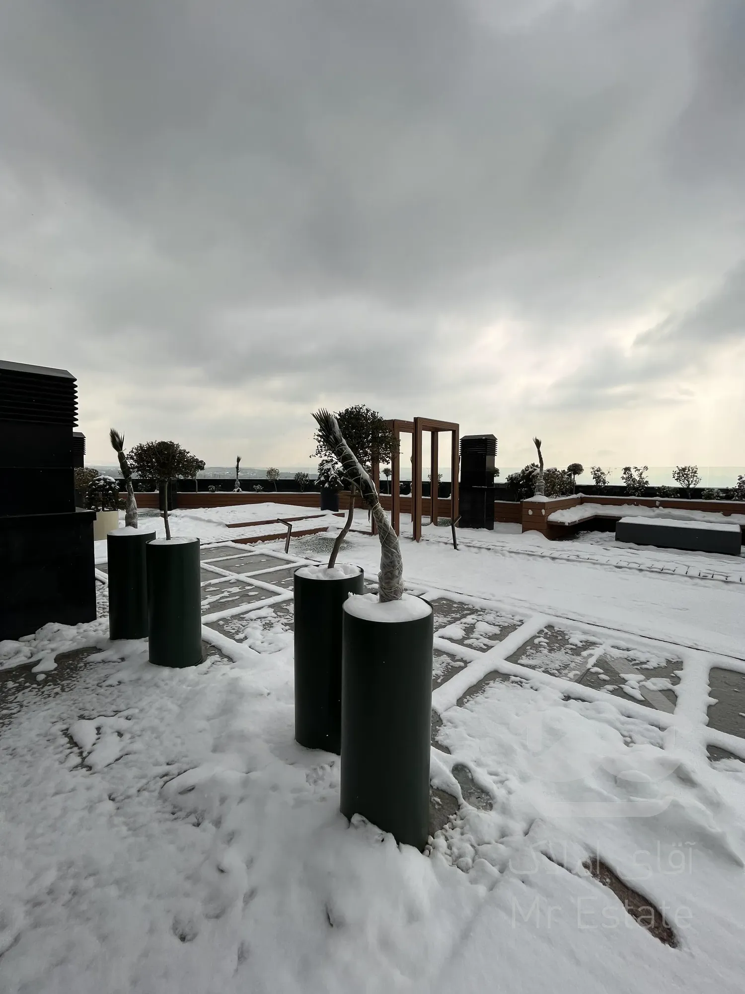 فروش واحد 109 متر رونیکاپالاس در بلوار ارتش