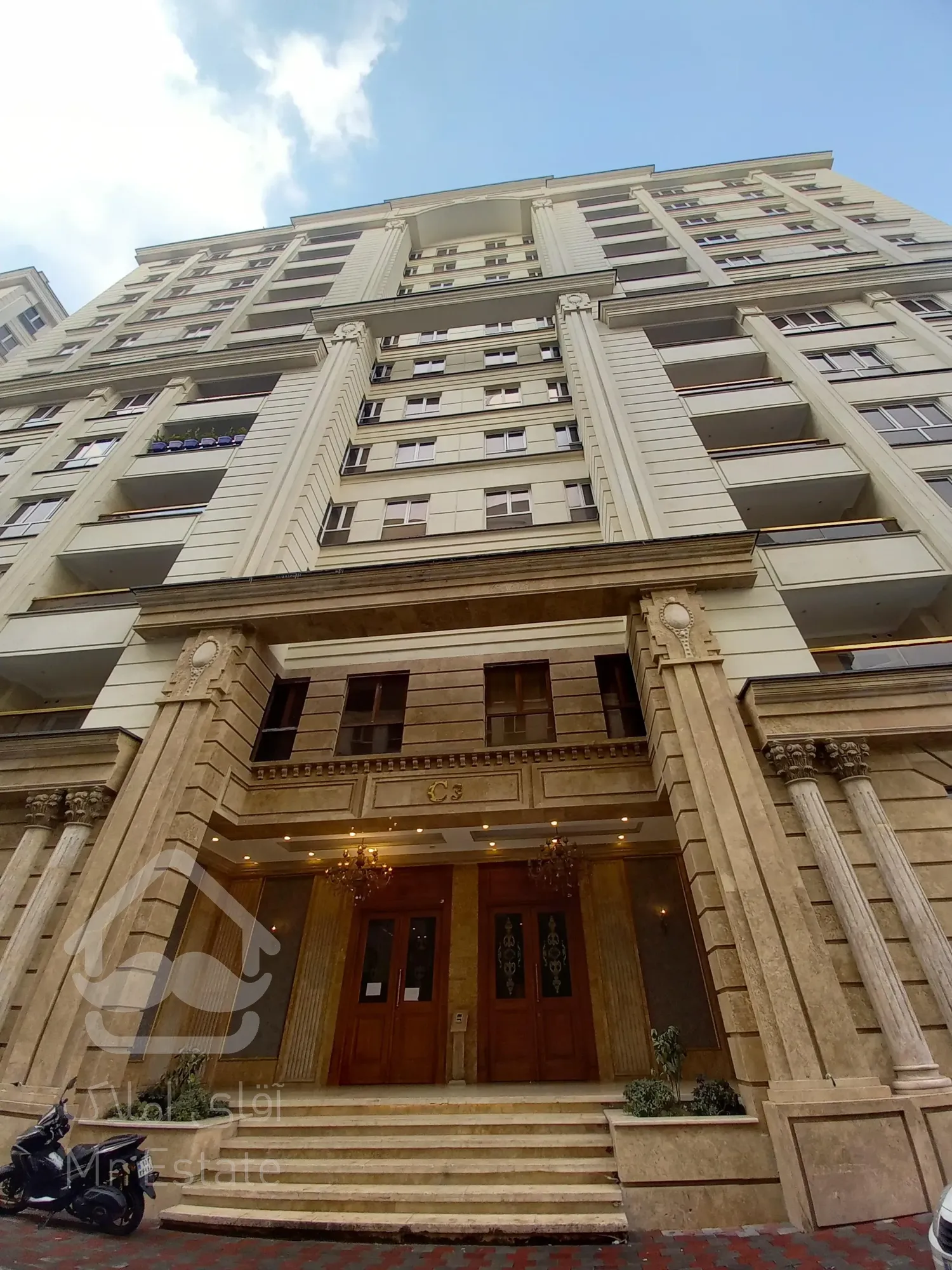 پیش فروش واحد 121 متری در دردشت