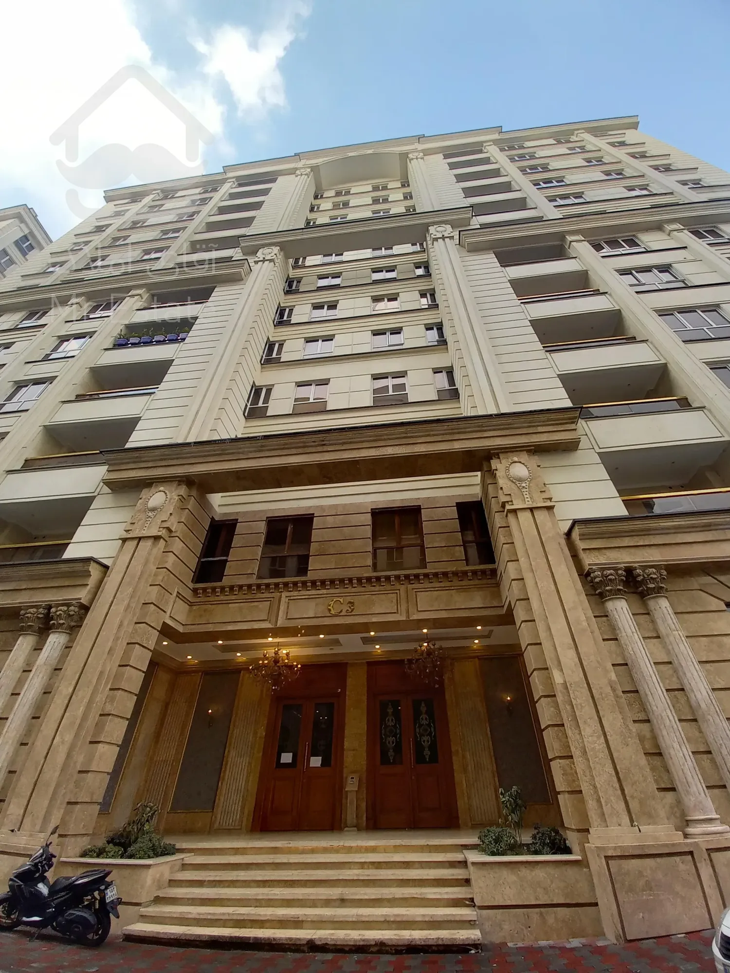 پیش فروش واحد121متری