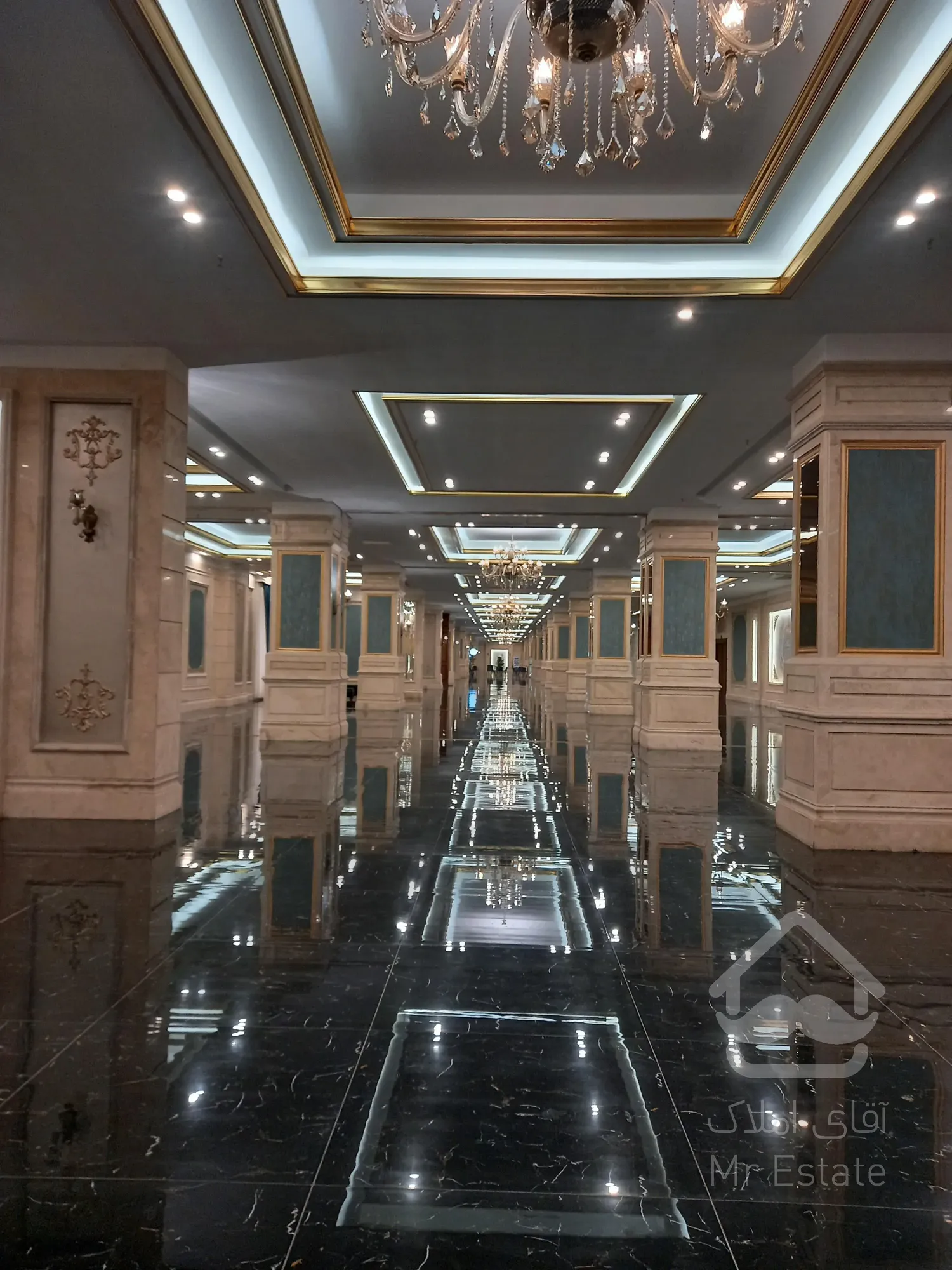 پیش فروش واحد121متری