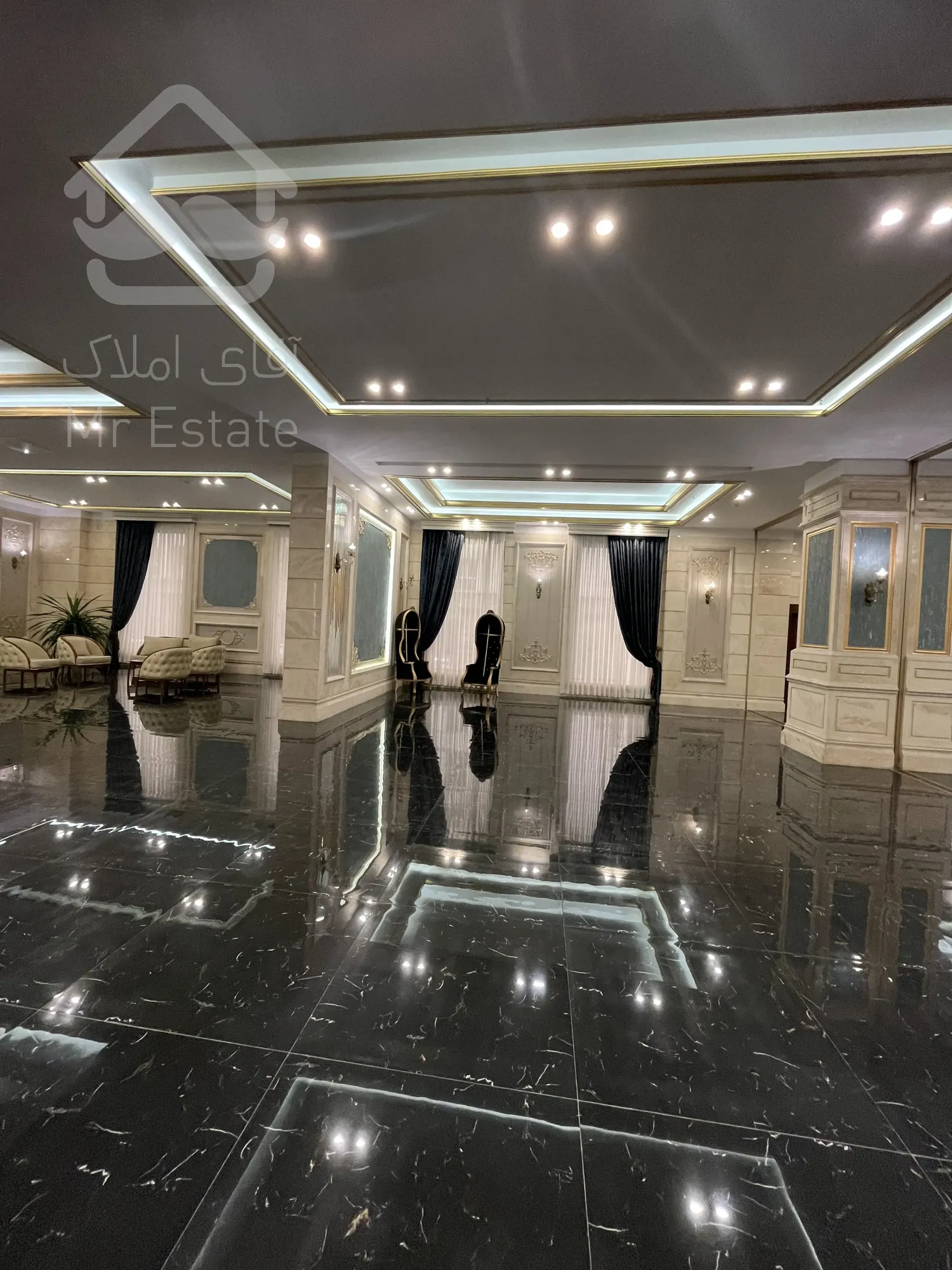 فروش واحد 122متر فول هتلینگ رونیکاپالاس کوهک در چیتگر