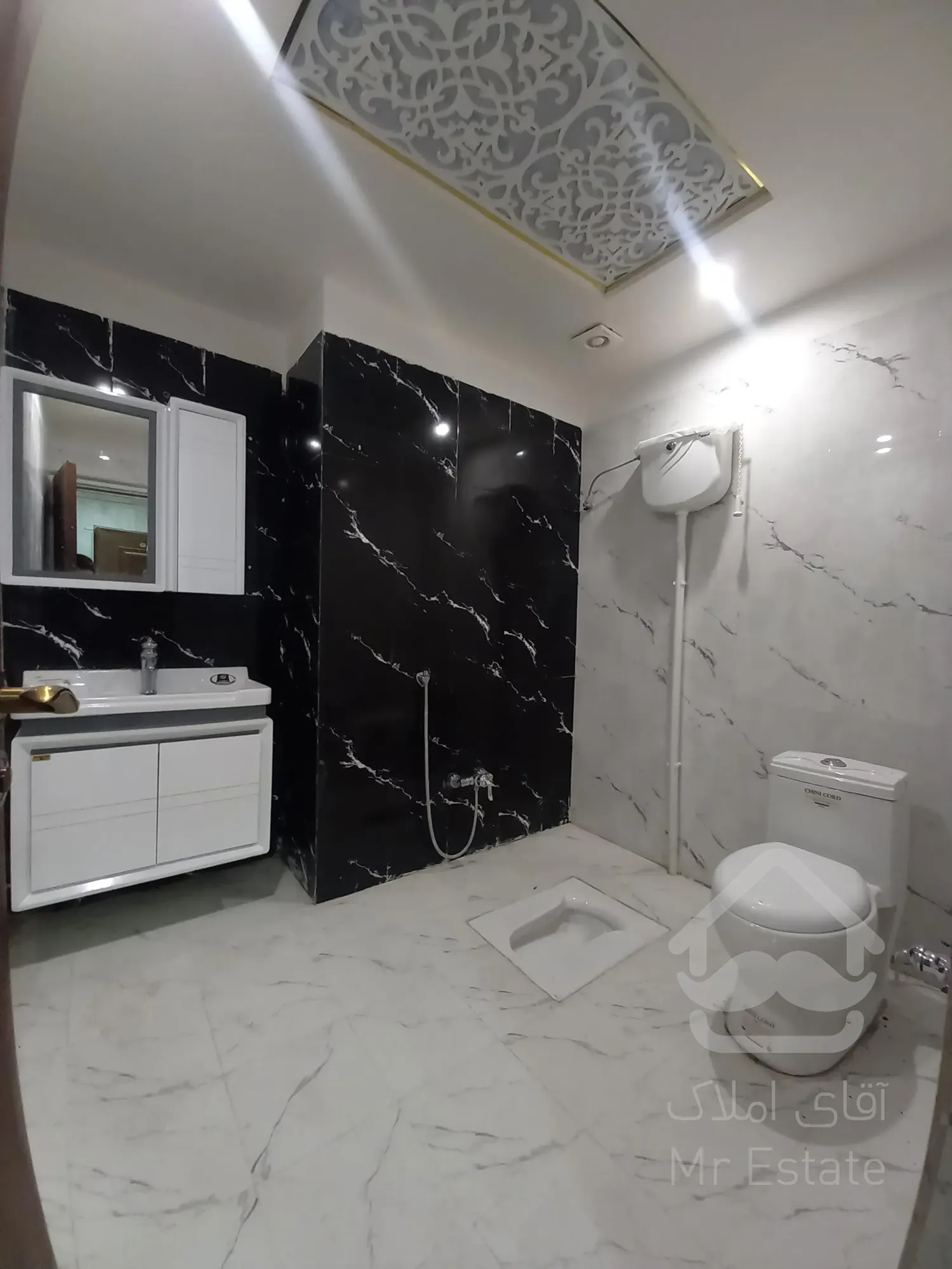 فروش واحد 194 متری 3 خواب در پاسداران