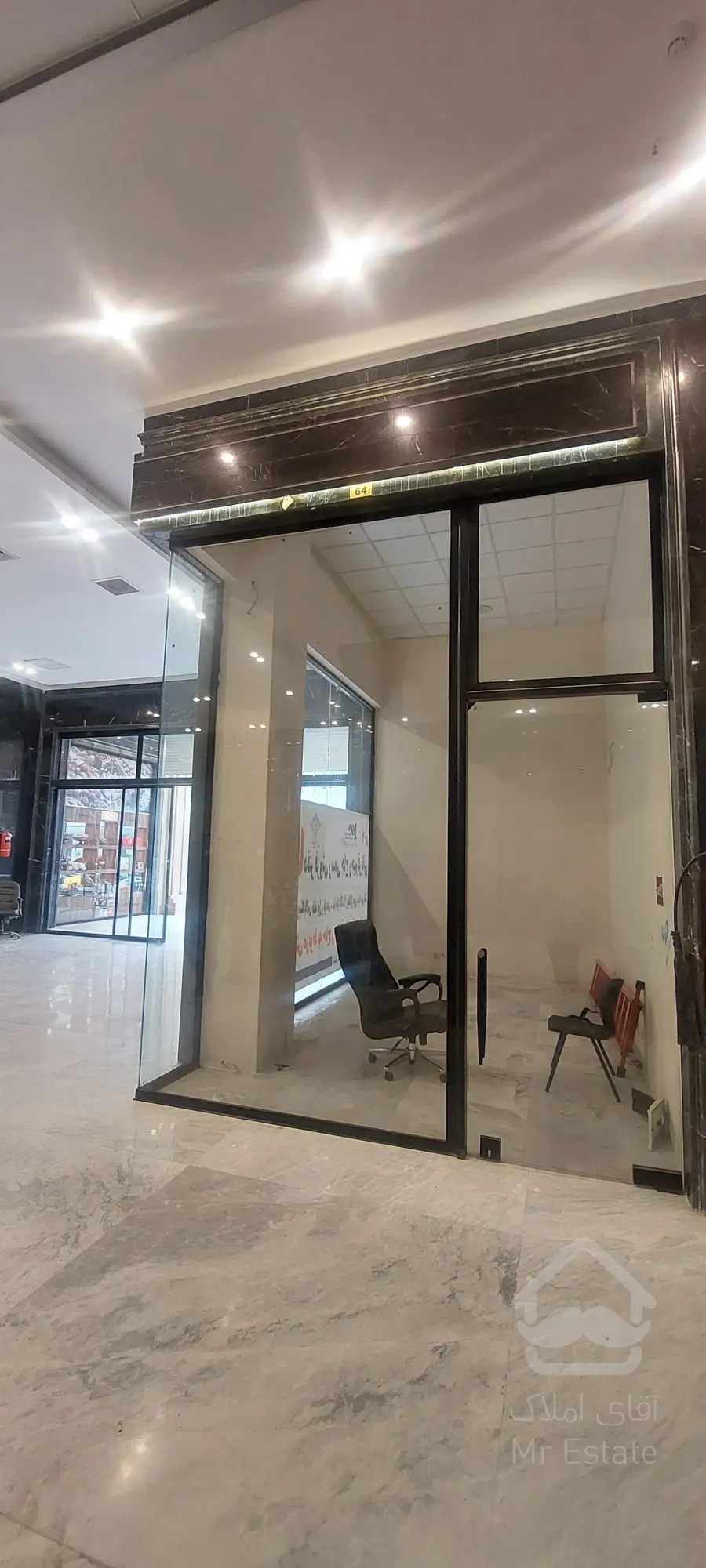 فروش مغازه 36 متری با پاخور عالی مناسب همه اصناف رونیکا مال هروی