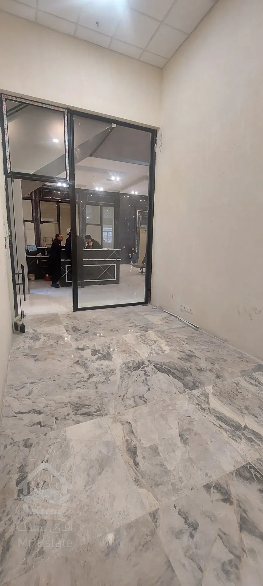 رونیکامال هروی /جنب مترو