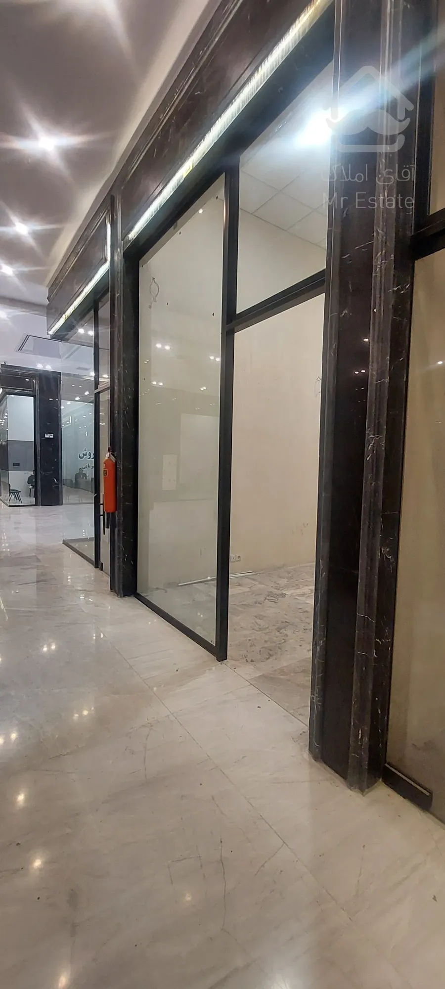 اجاره مغازه 69 متری در رونیکا مال پاسداران