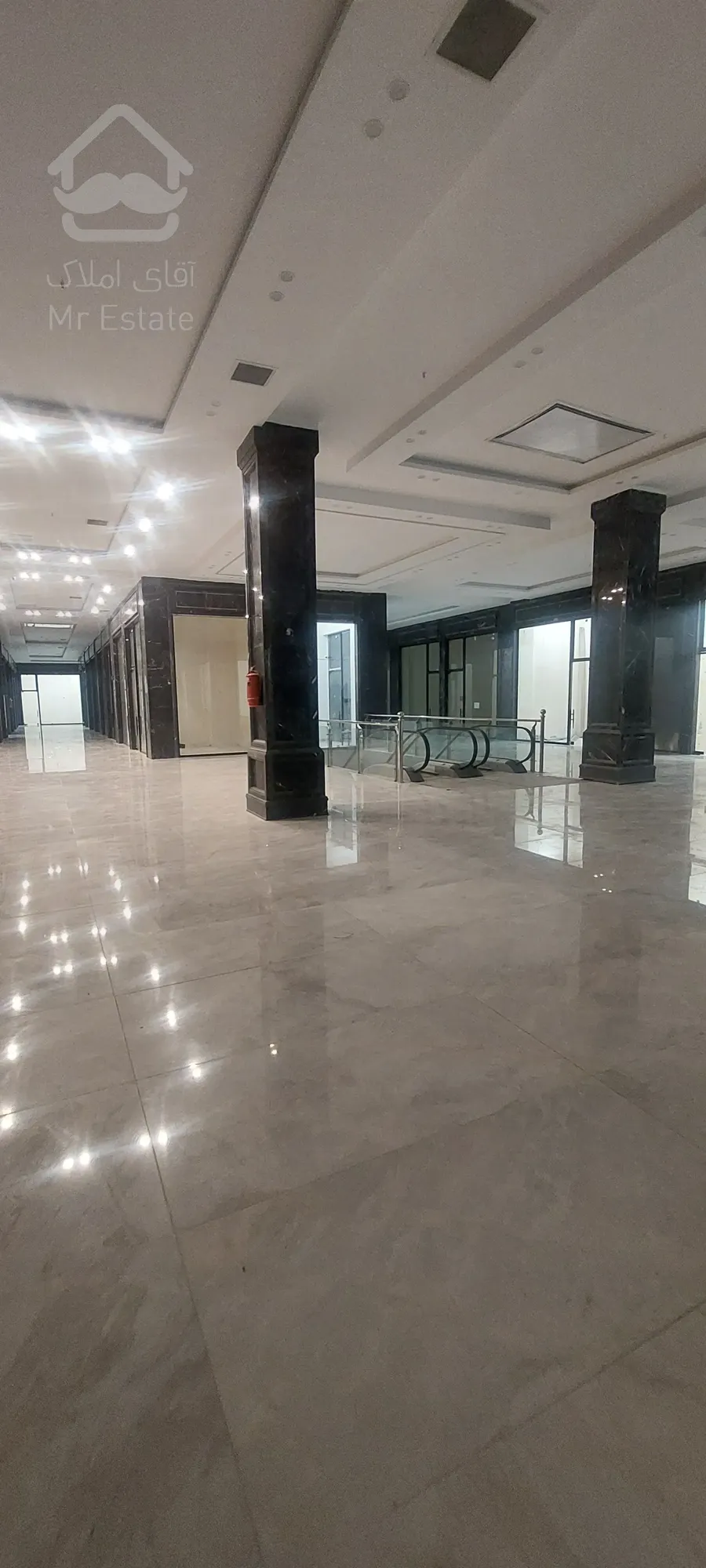 فروش مغازه 19 متریی با شرایط پرداخت اقساط در رونیکا مال هروی