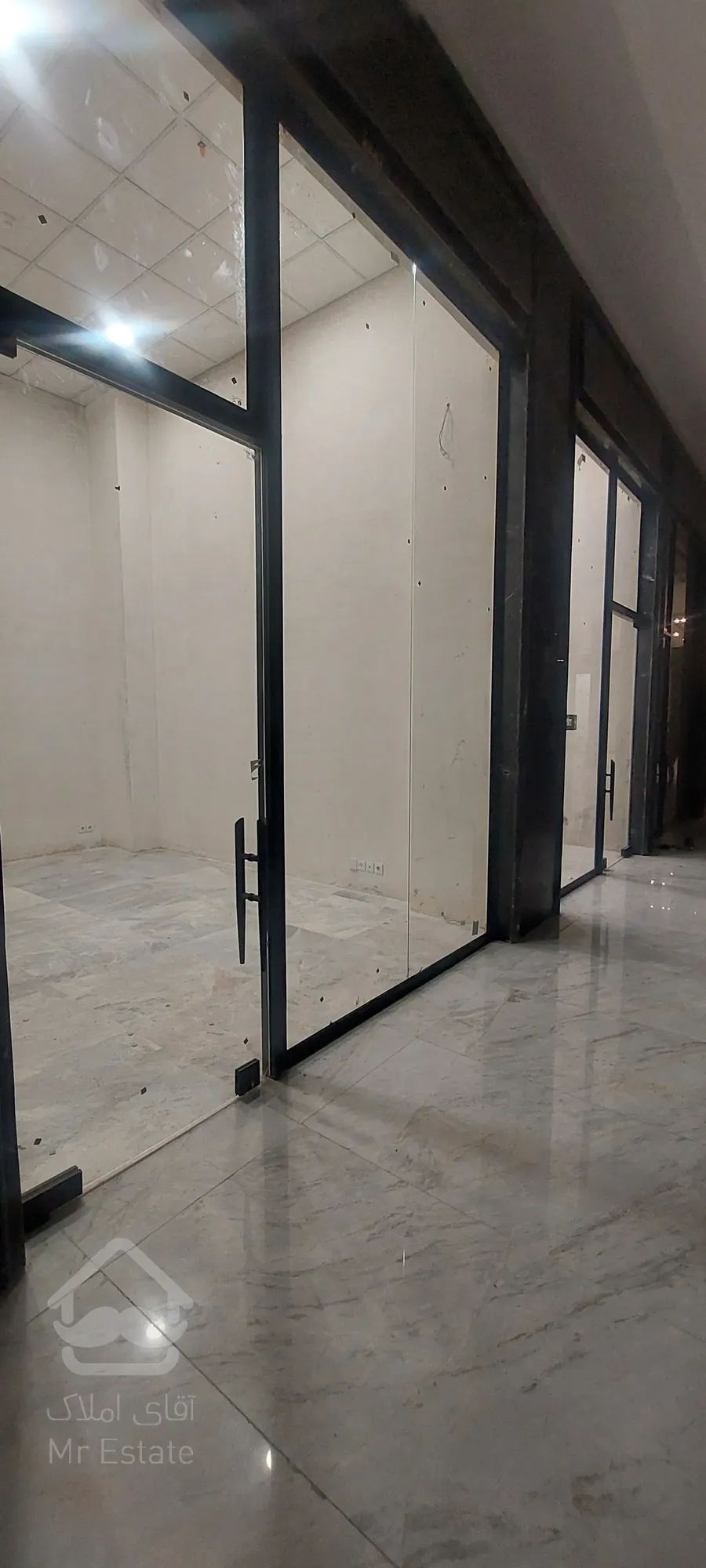 پیش فروش تجاری 27 متری در رونیکامال پونک