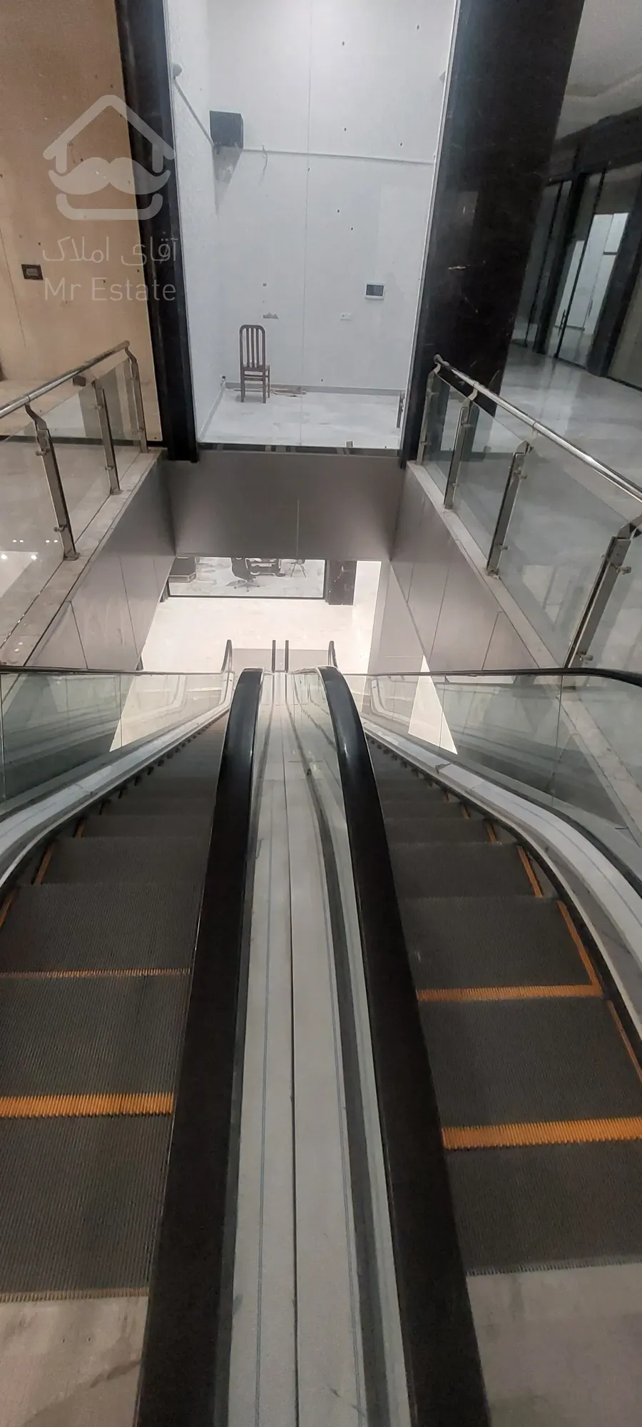 فروش مغازه 19 متریی با شرایط پرداخت اقساط در رونیکا مال هروی