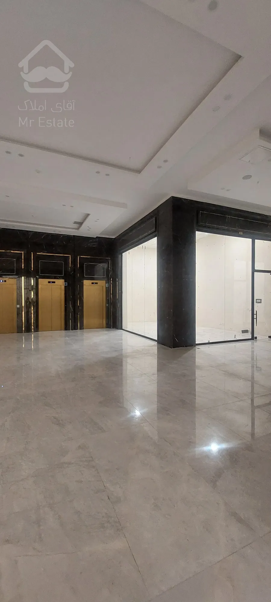 فروش اقساطی تجاری 36 متری در رونیکامال هروی