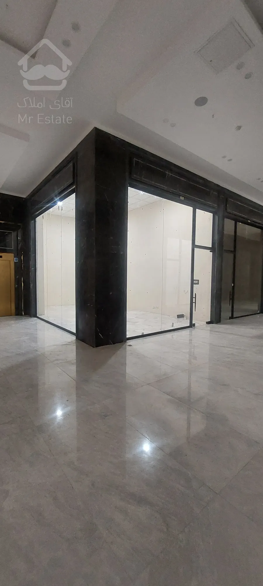 فروش مغازه 19 متریی با شرایط پرداخت اقساط در رونیکا مال هروی