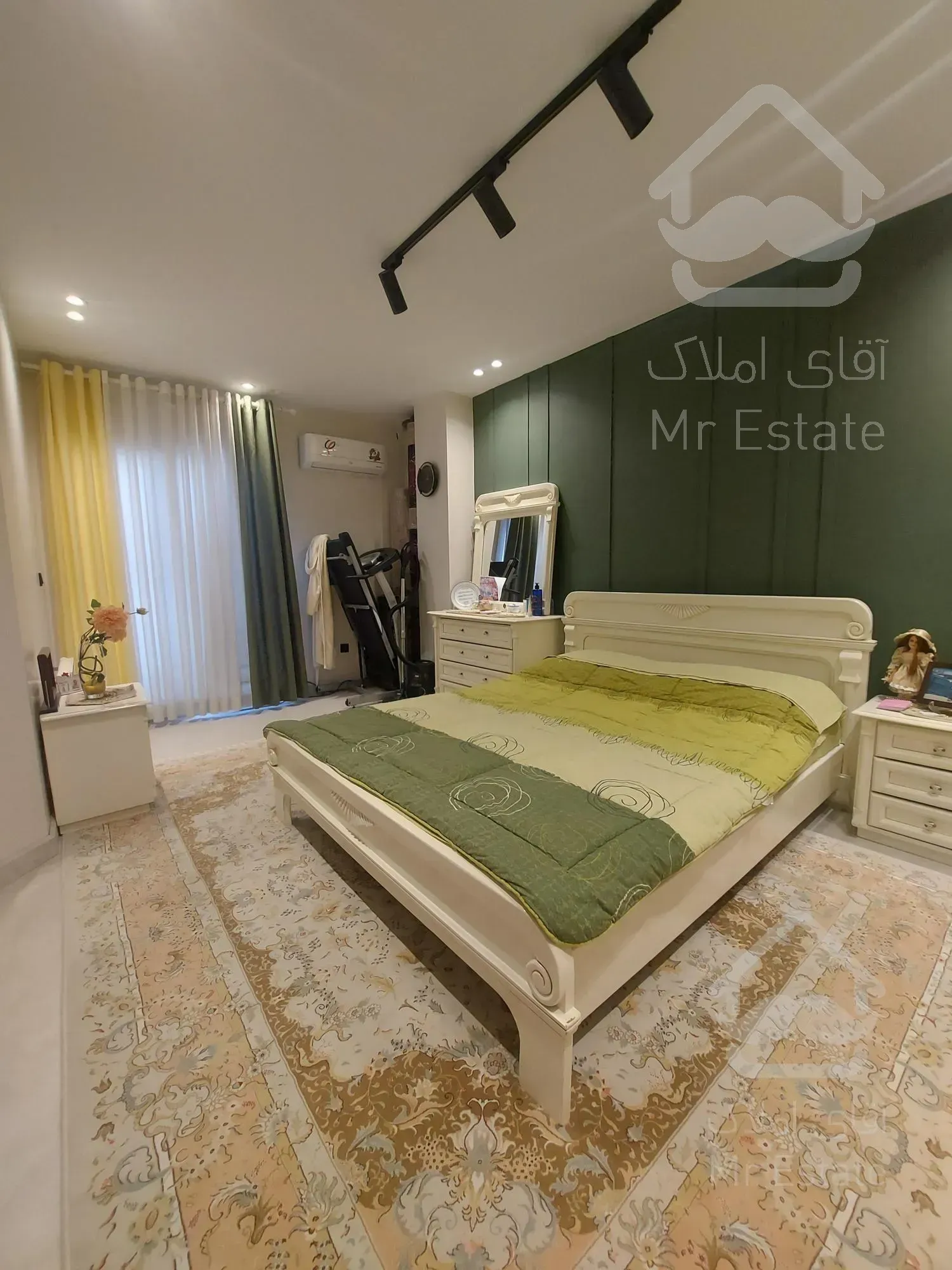 اجاره واحد ۱۳۰متر ۳خواب بهترین لوکیشن سعادت آباد