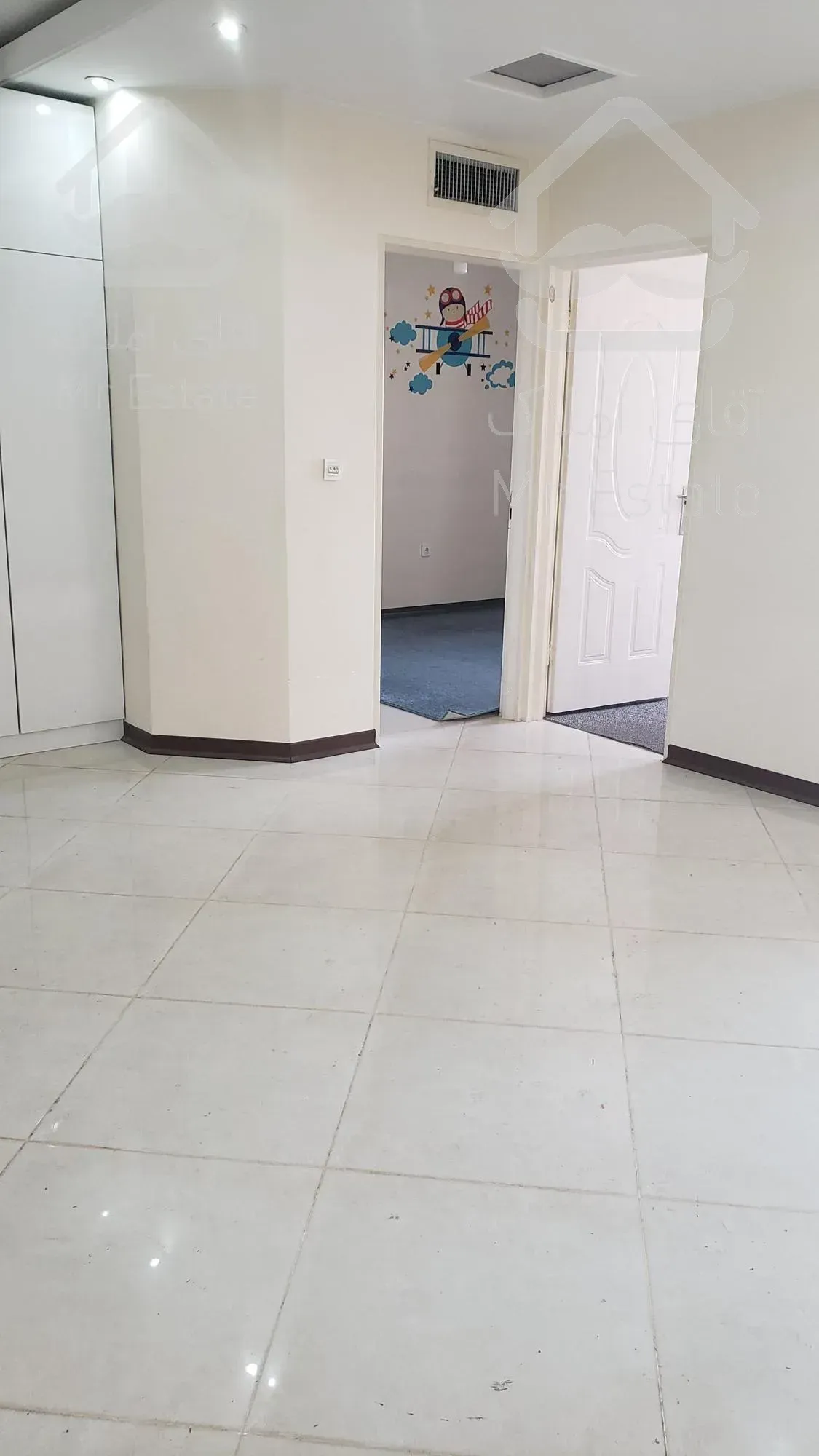 ۶۶ متر ۲ خوابه میدان حر غرق نور