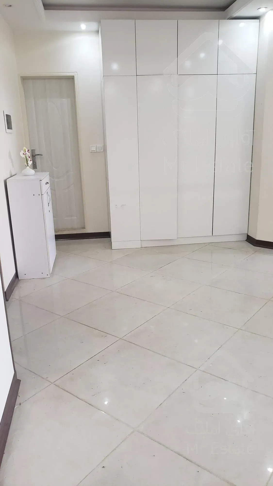 ۶۶ متر ۲ خوابه میدان حر غرق نور