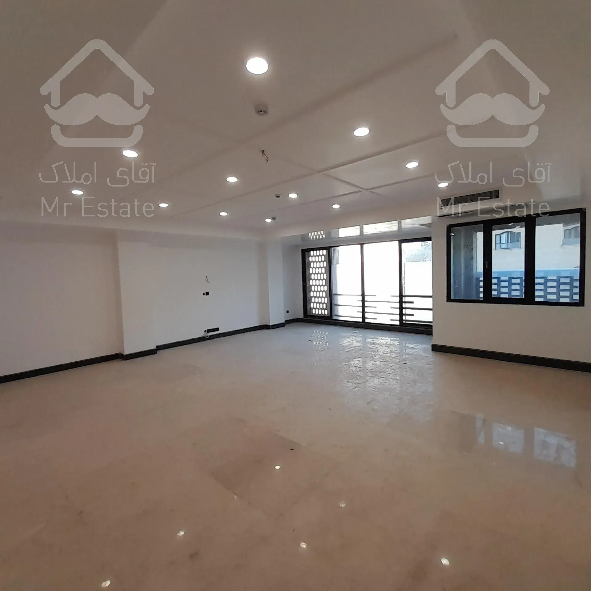 قلب سالاریه. لوکس نشین .خوش متراژ