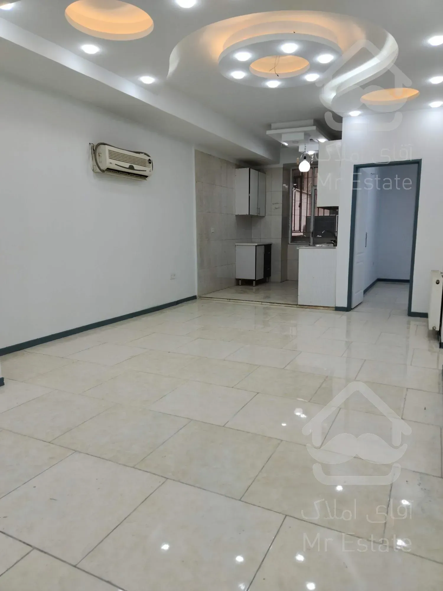 60 متری زیر قیمت منطقه