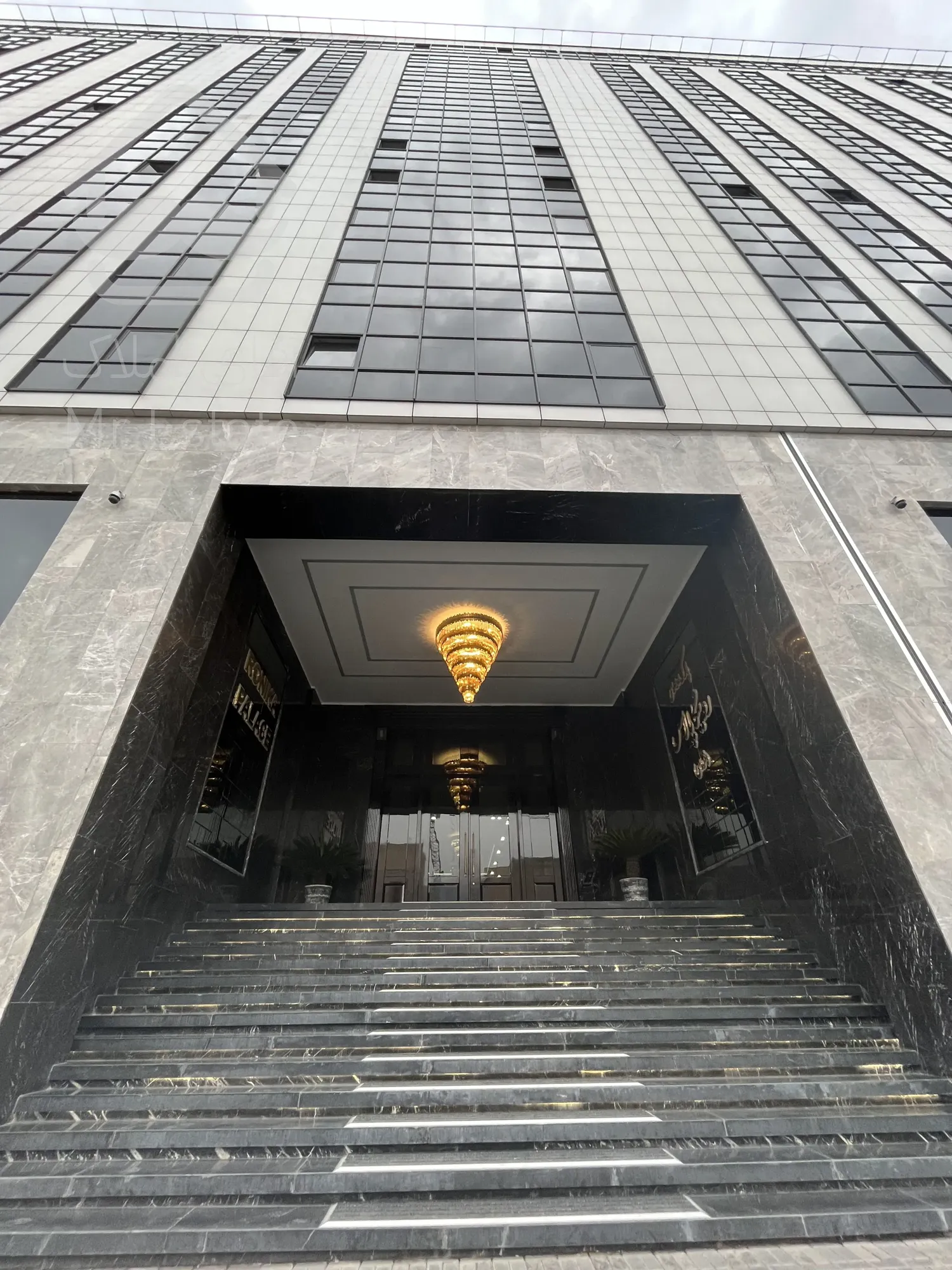 رونیکا پالاس پارک اداری غروی /اولین پارک اداری در تهران /شیک ومجلل