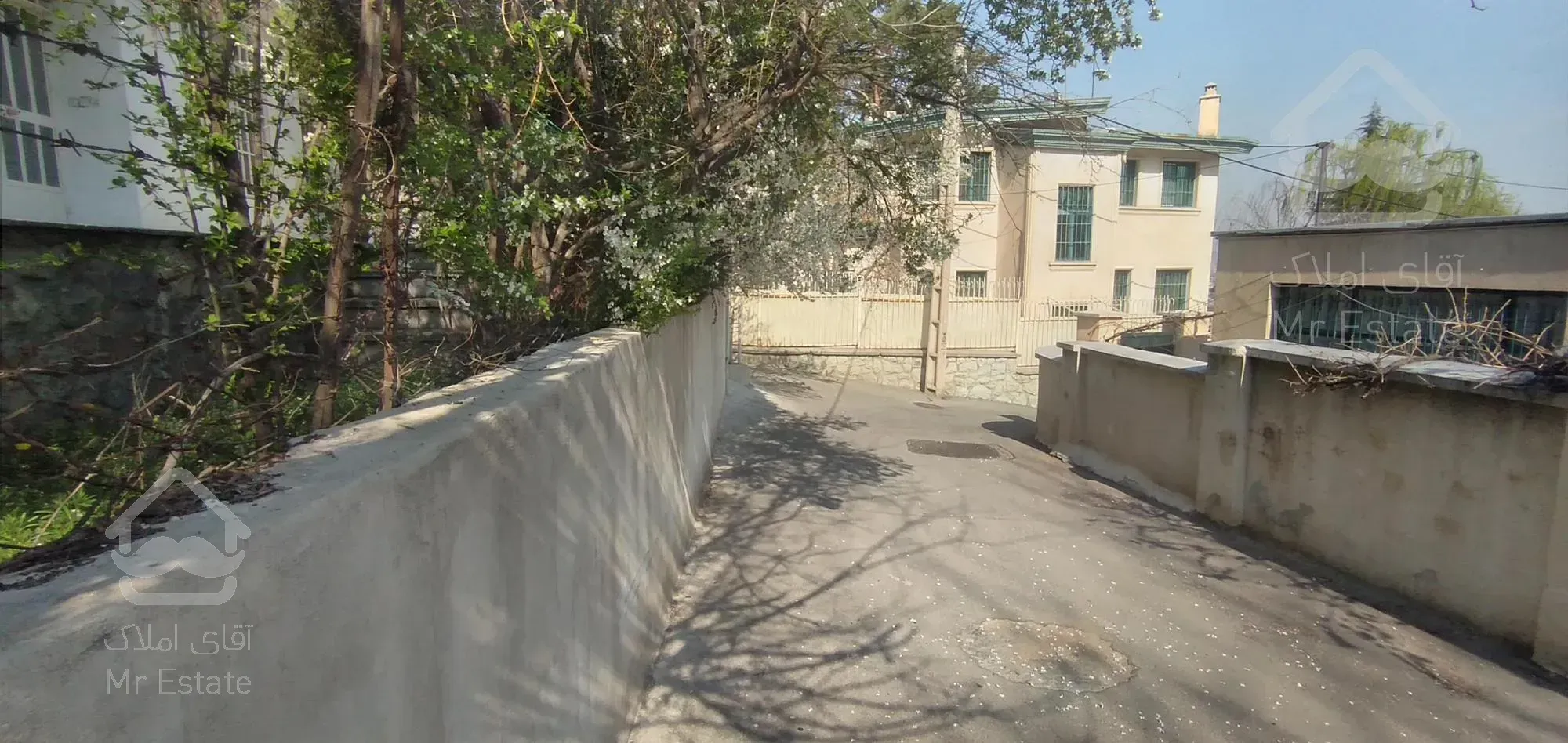 خانه ویلایی کلنگی در لواسان