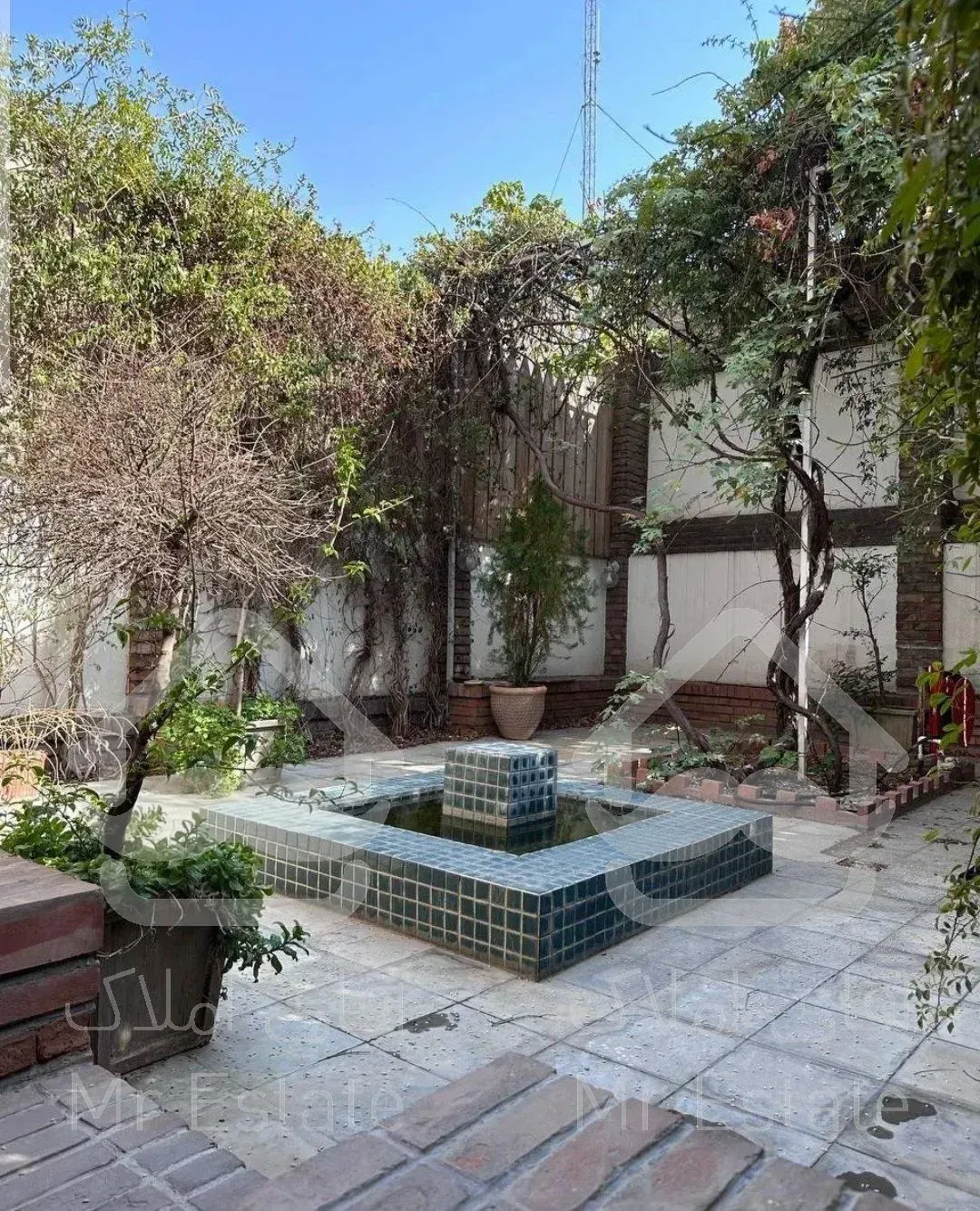 ویلایی ۵خواب شهرک دانشگاه شریف اردستانی سروآزاد