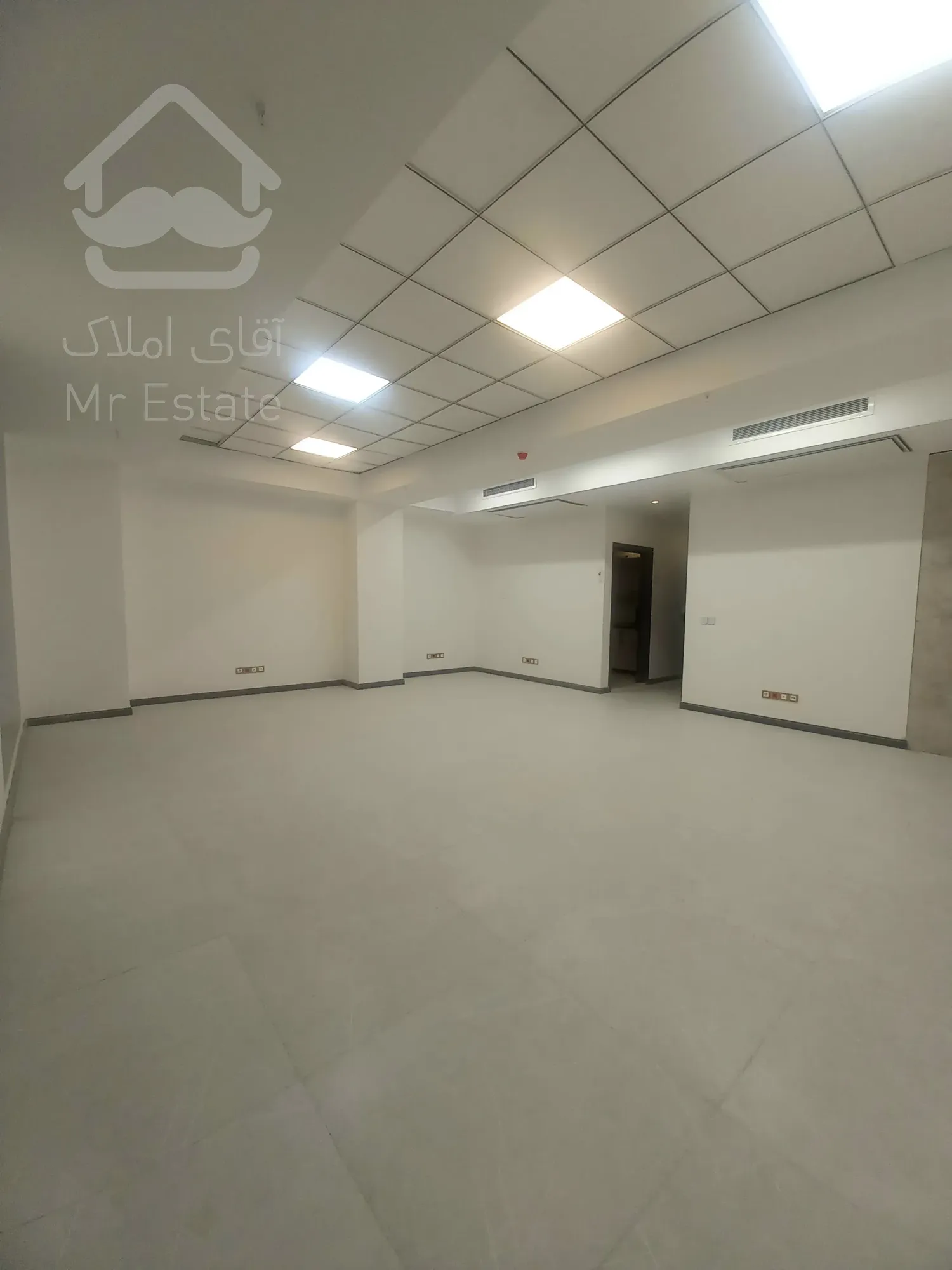 فروش واحد 69 متر اداری رونیکاپالاس در پونک