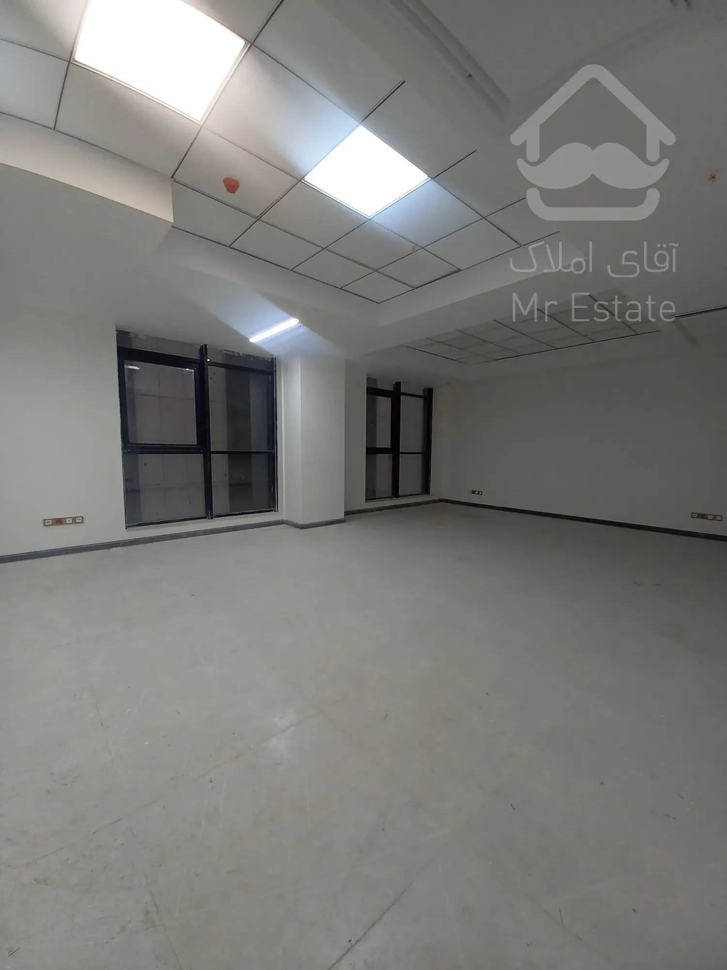 فروش واحد اداری 85 متری/سند تک برگ کاملا اداری/پونک