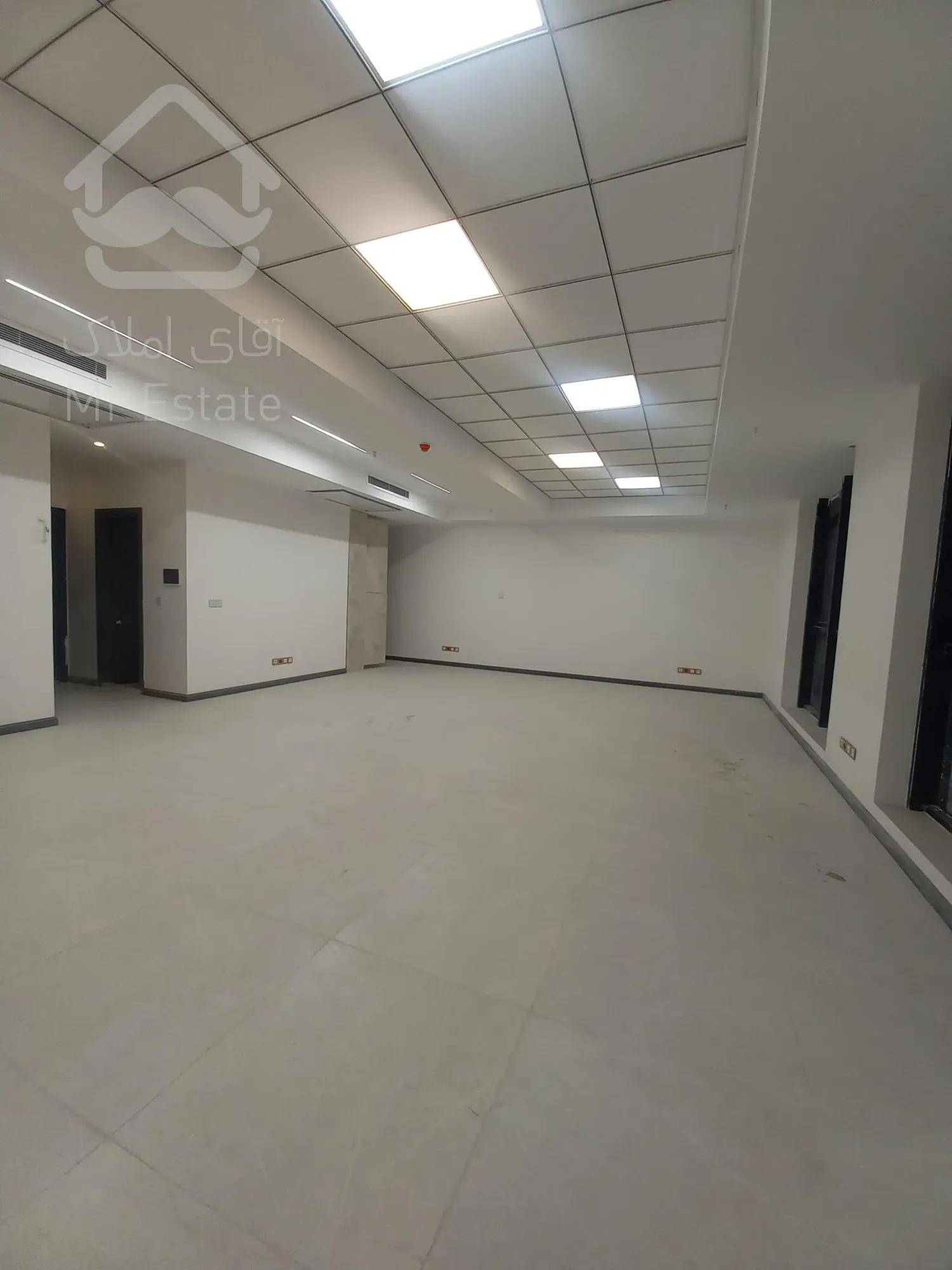 فروش آپارتمان اداری مدرن 84متری در تنها برج اداری تهران