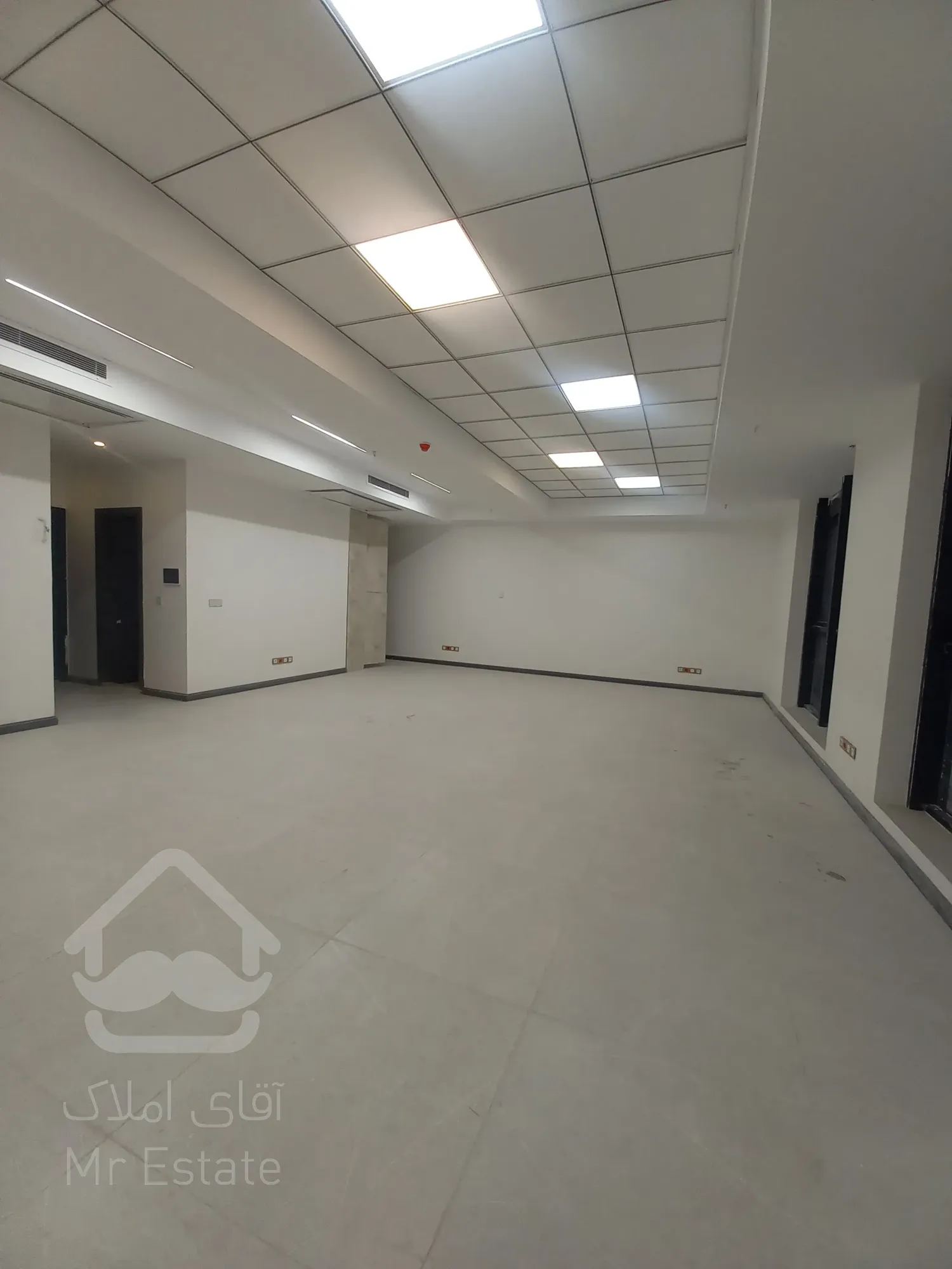 فروش دفتر اداری 69 متری در پونک