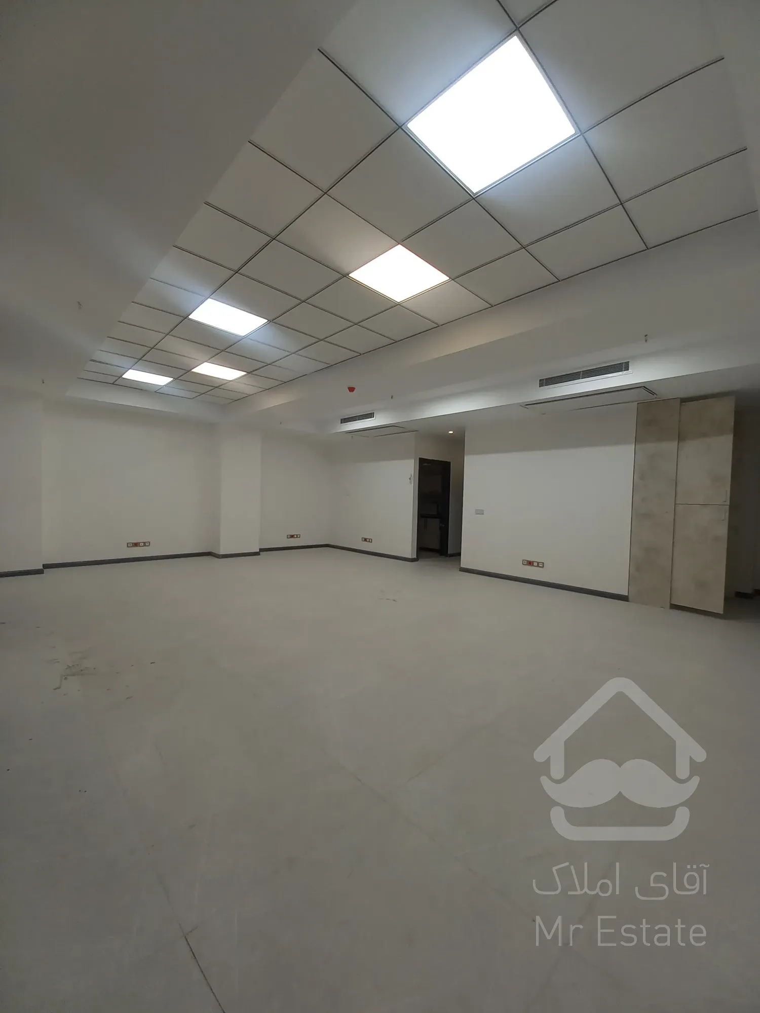 فروش دفتر اداری 69 متری در پونک