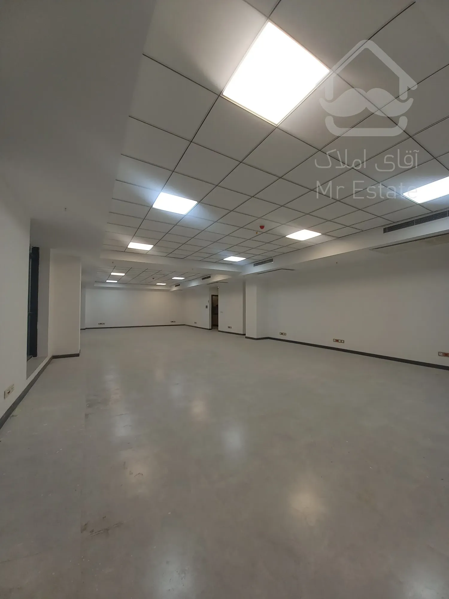 فروش واحد81متری اداری/سند اداری/فول امکانات/پارکینگ/اقساط