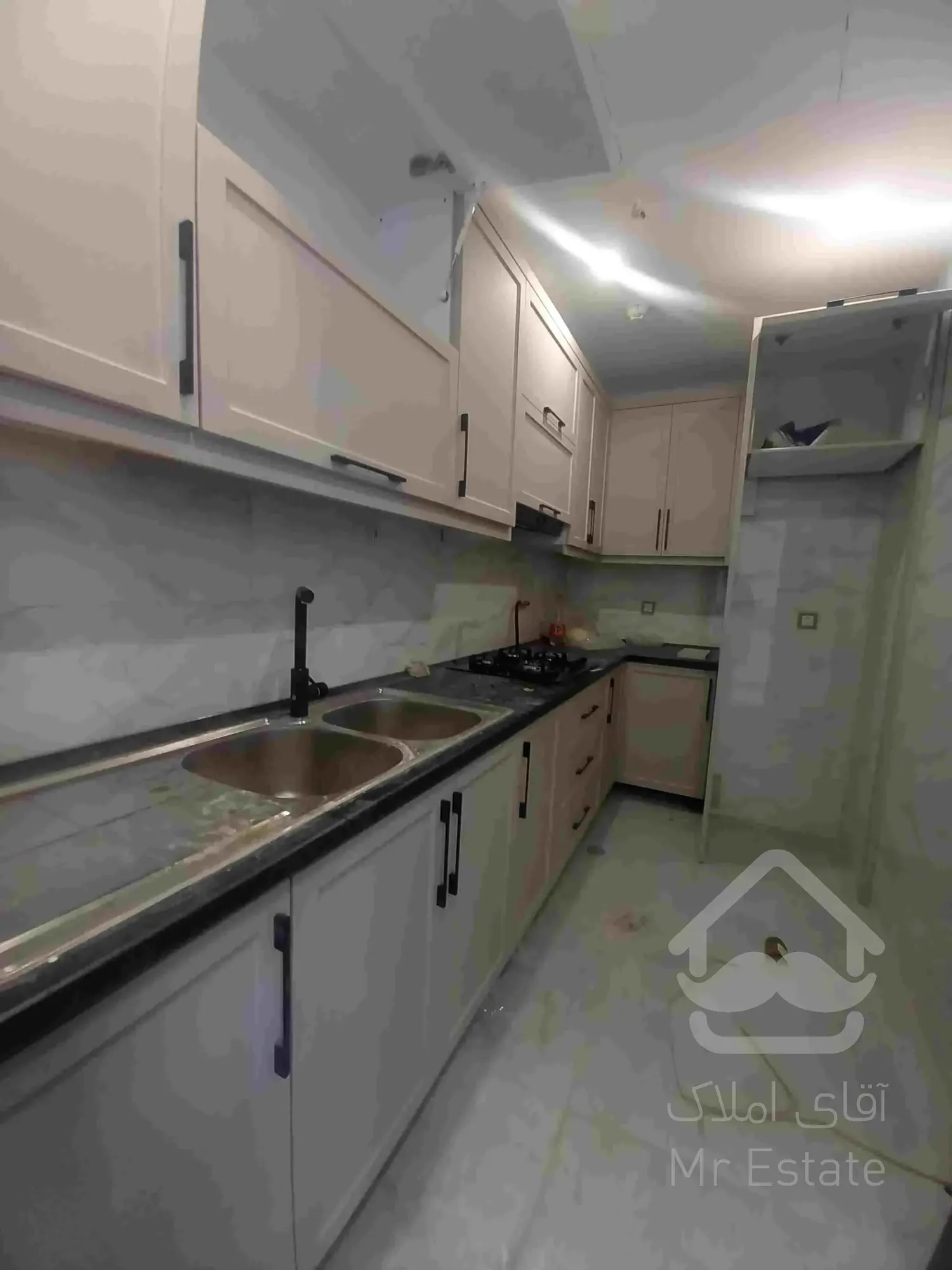 رهن اجاره واحد 80 متری فول امکانات 2 خوابه در پروژه رونیکاپالاس مطهری