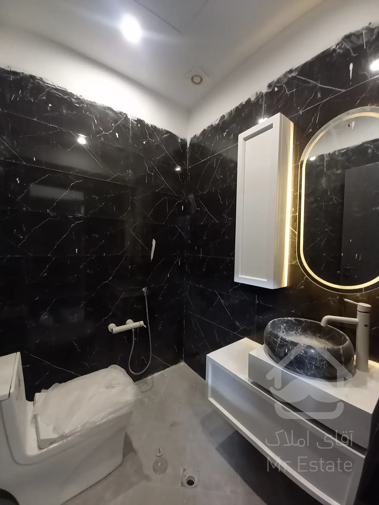 فرصت طلایی تو آبشار – فقط یک واحد موجوده